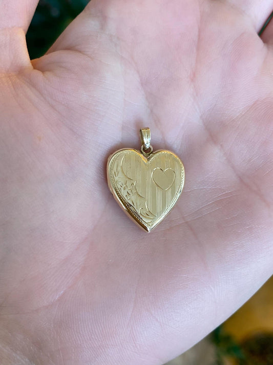 Vintage Solid 10k Yellow Gold Engraved Heart Locket Charm