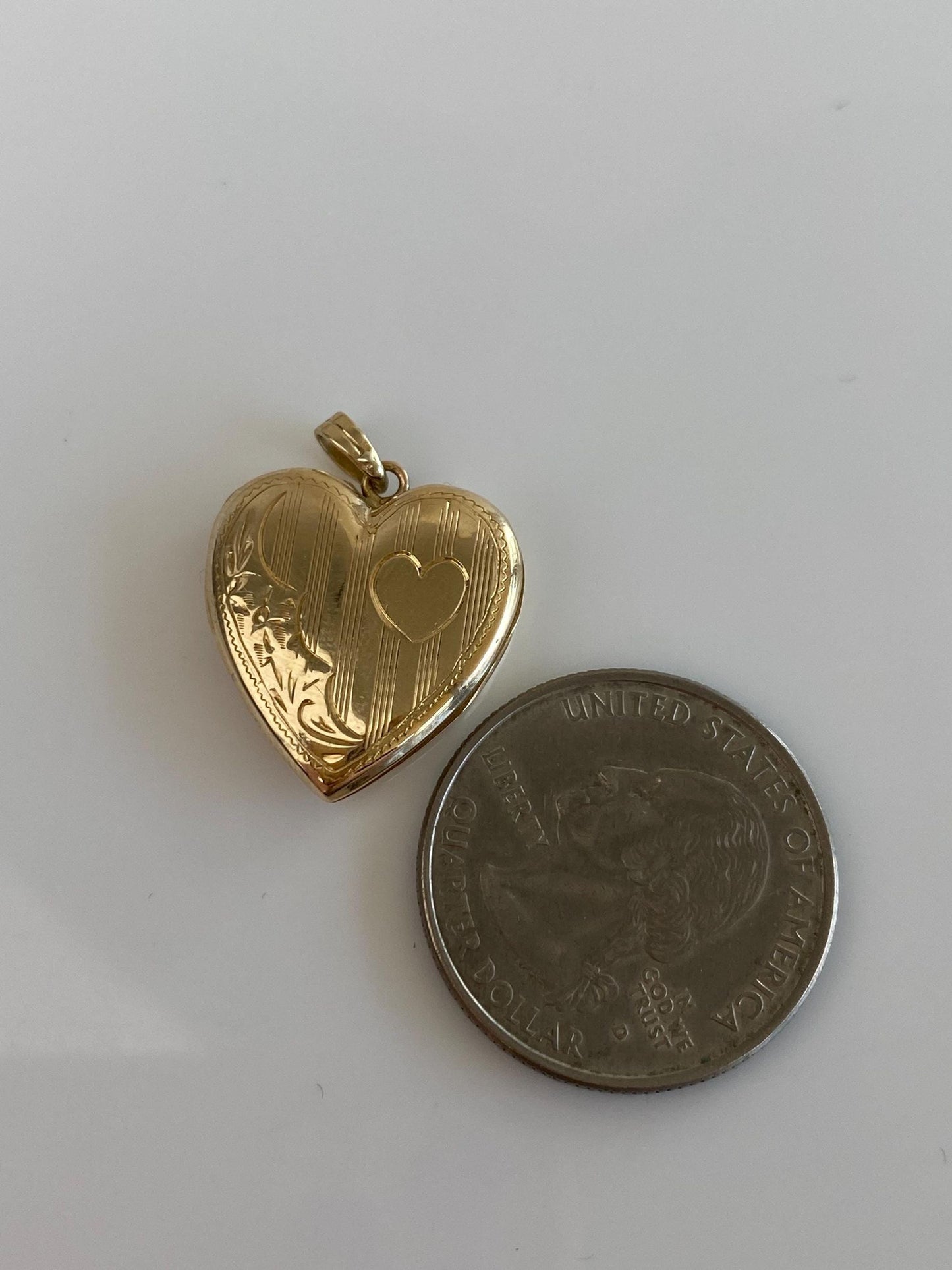 Vintage Solid 10k Yellow Gold Engraved Heart Locket Charm