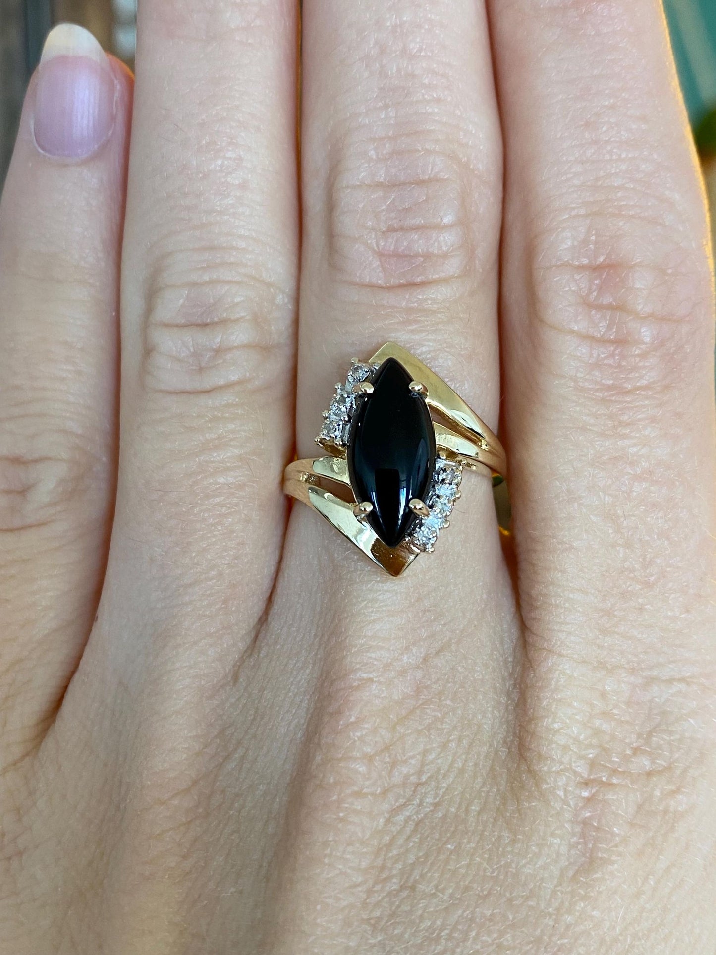 Vintage Solid 14k Yellow Gold Diamond Black Onyx Marquis Ring - Size 6