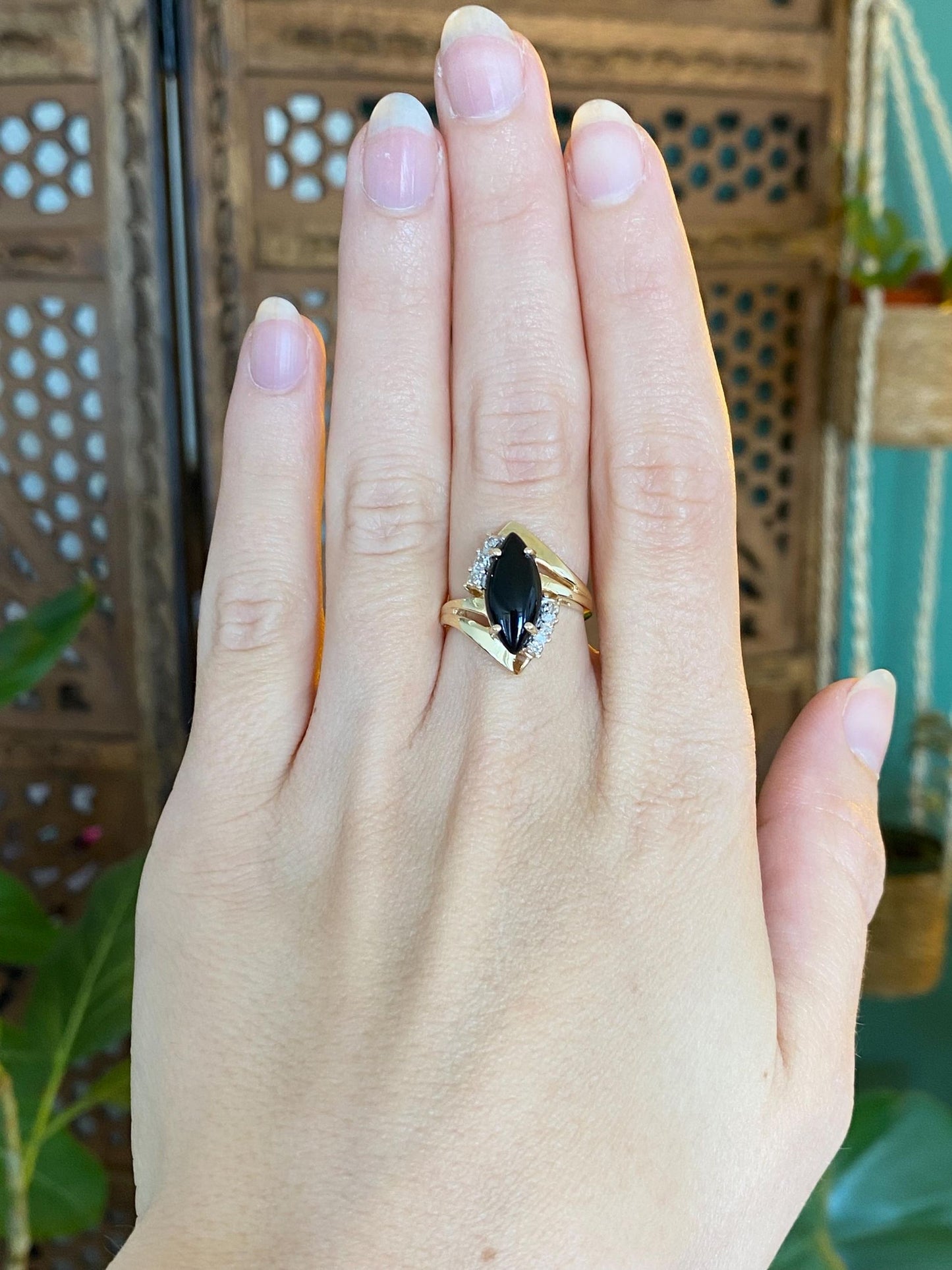 Vintage Solid 14k Yellow Gold Diamond Black Onyx Marquis Ring - Size 6
