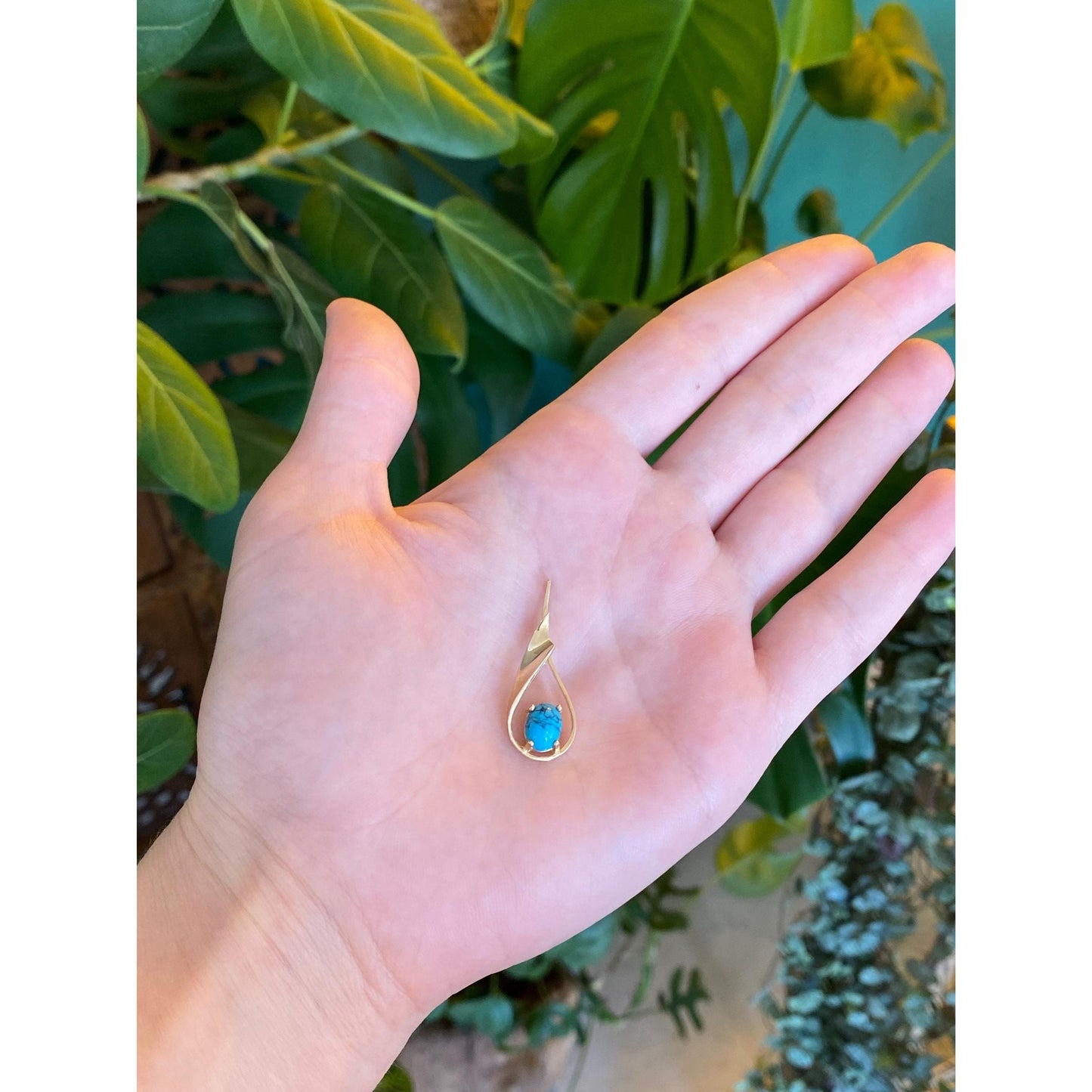 Vintage Solid 10k Yellow Gold Turquoise Teardrop Charm