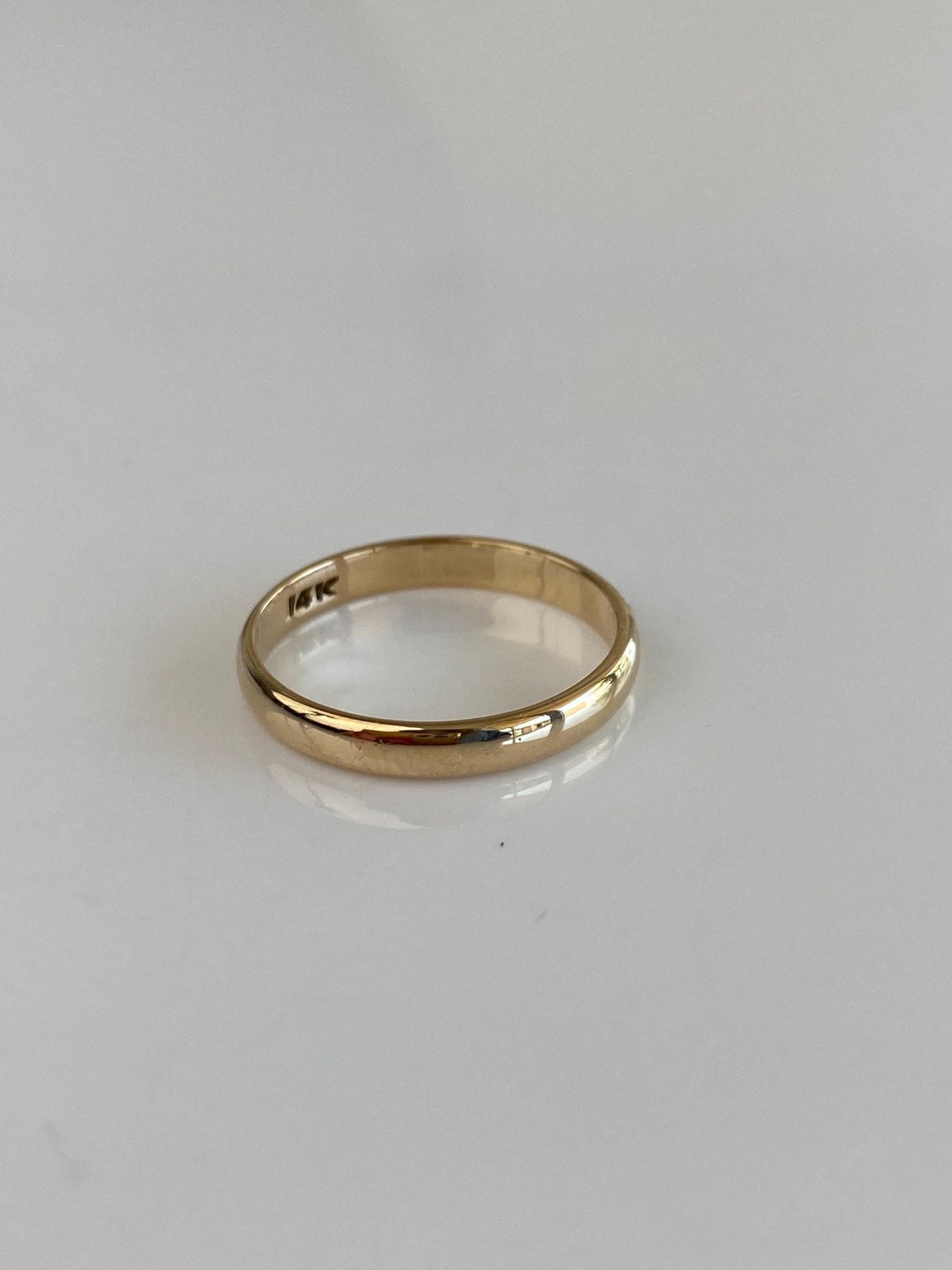 Vintage Solid 14k Yellow Gold Ring Band - Size 6.25