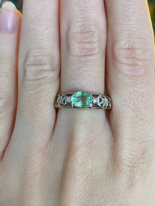 Vintage Solid 14k White Gold Diamond Peridot Ring - Size 8.75