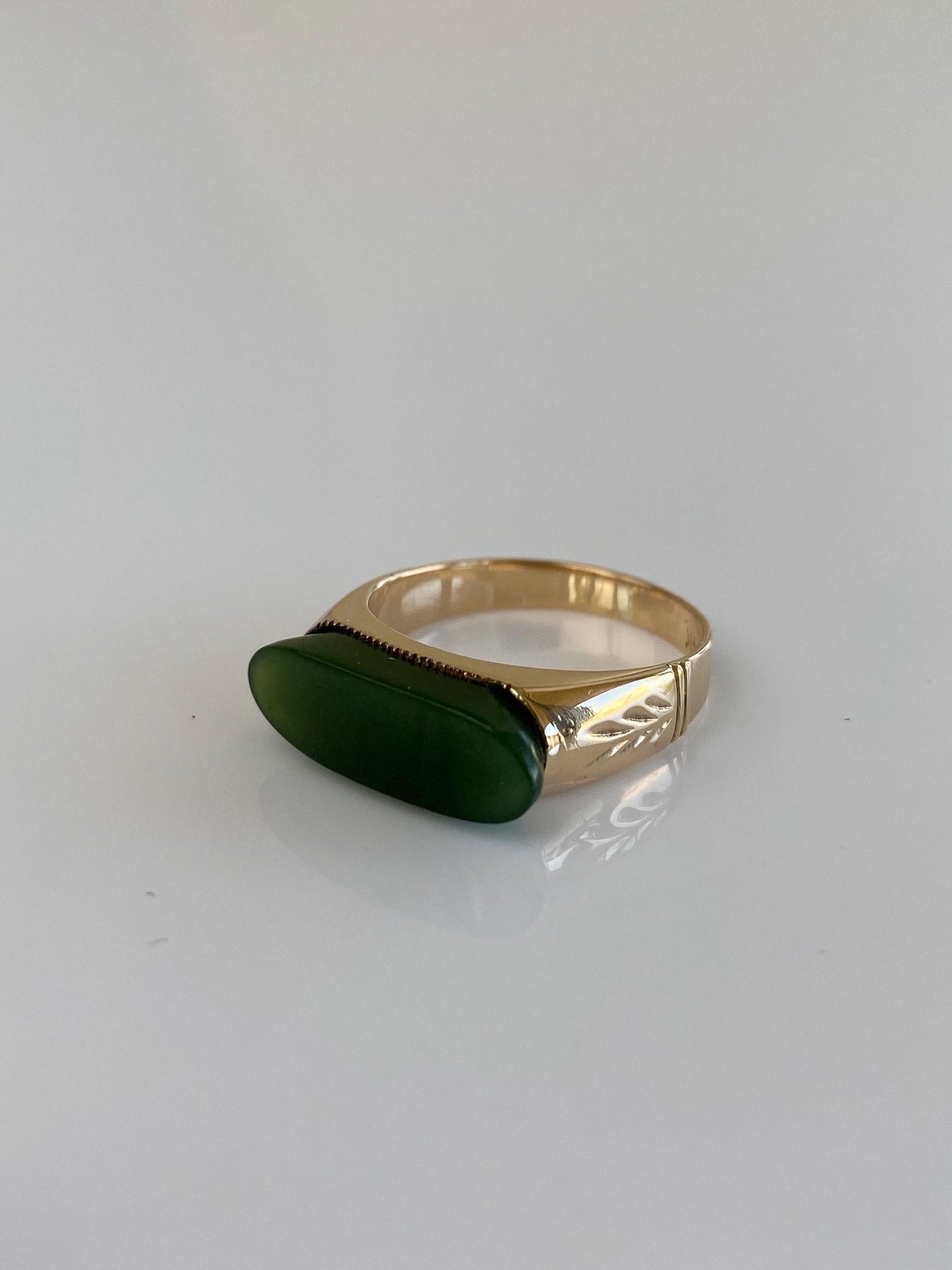 Solid 12k Yellow Gold Nephrite Ring - Size 6.75