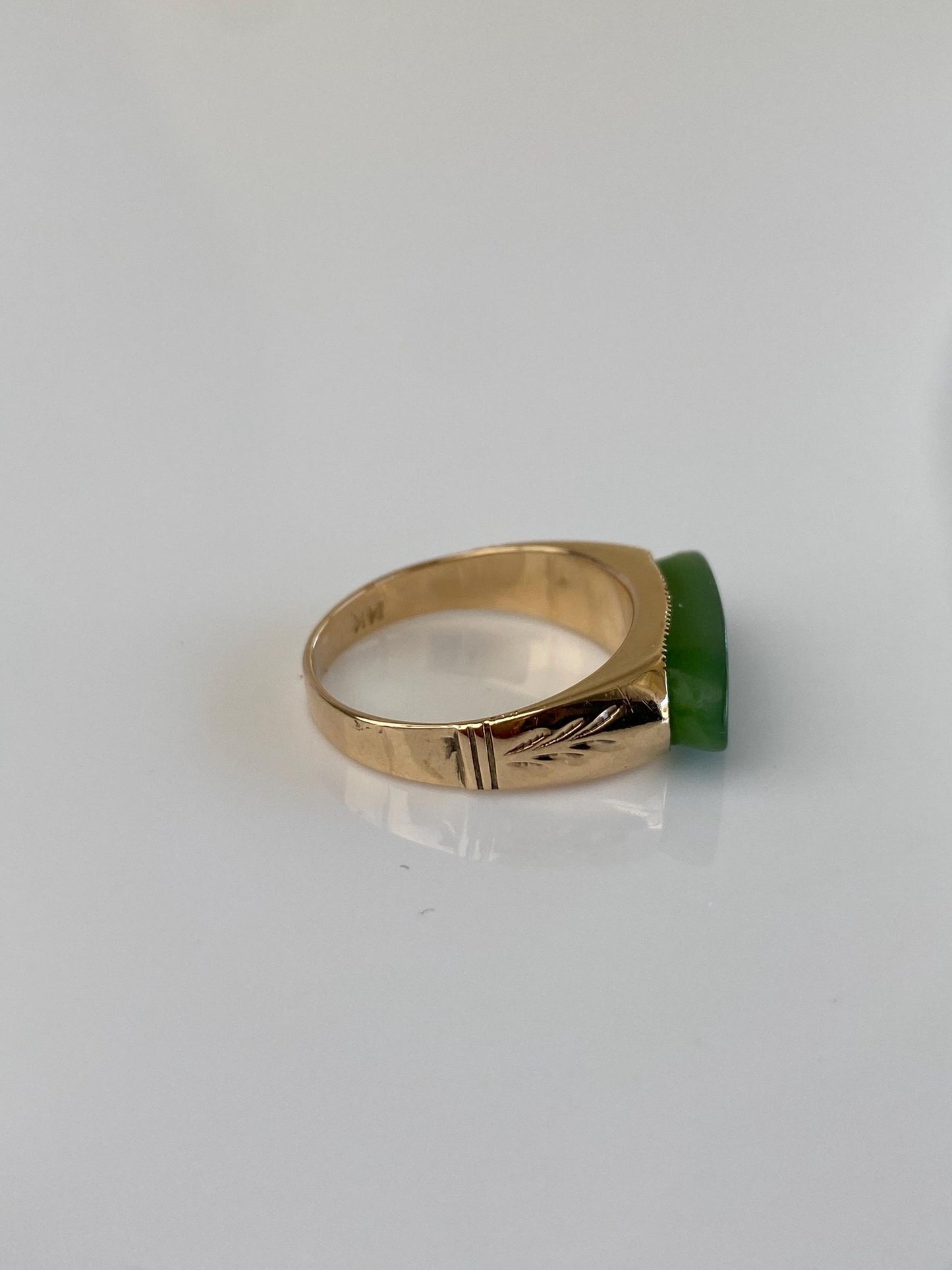 Solid 12k Yellow Gold Nephrite Ring - Size 6.75