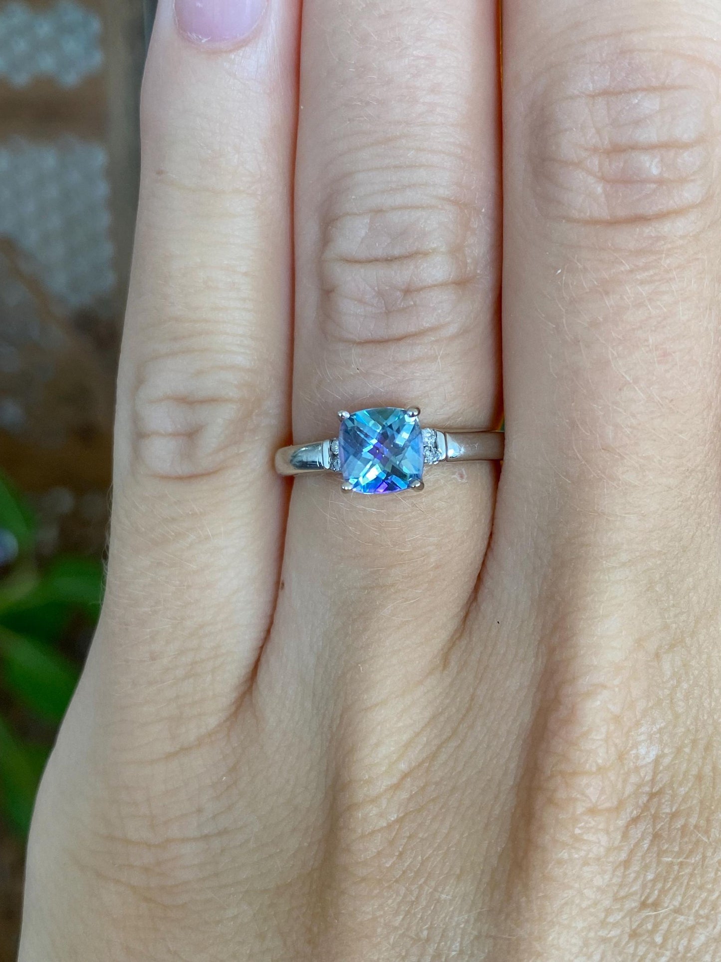 Solid 10k White Gold Light Mystic Topaz & Clear Sapphire Ring - Size 5.5