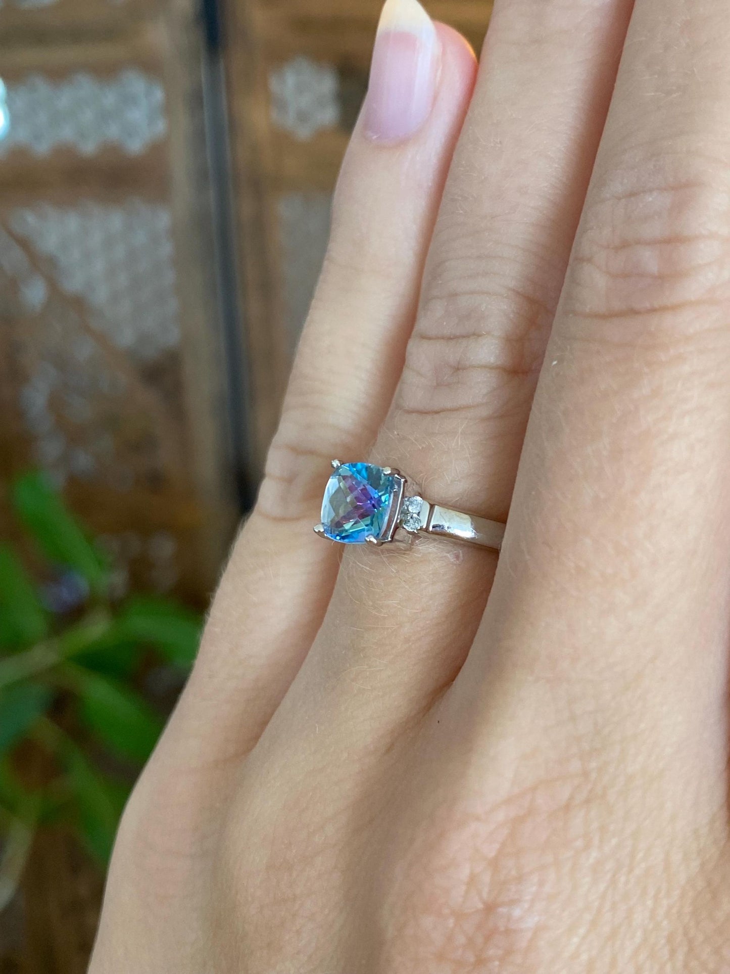 Solid 10k White Gold Light Mystic Topaz & Clear Sapphire Ring - Size 5.5