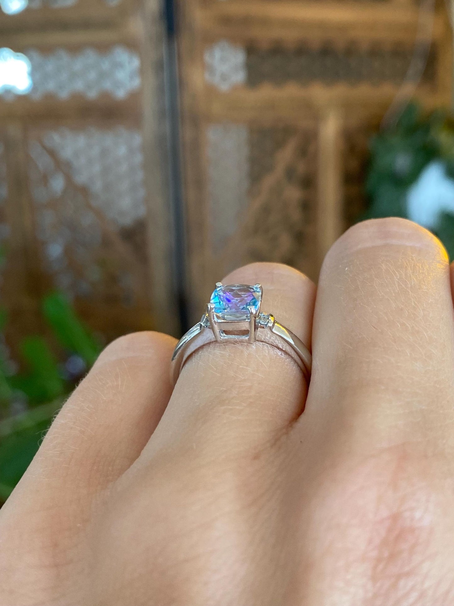 Solid 10k White Gold Light Mystic Topaz & Clear Sapphire Ring - Size 5.5