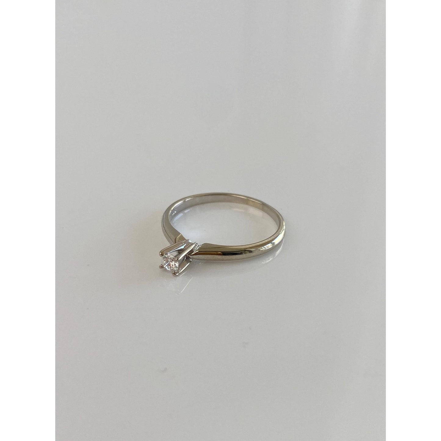 Vintage Solid 14k White Gold Diamond Ring - Size 5.75