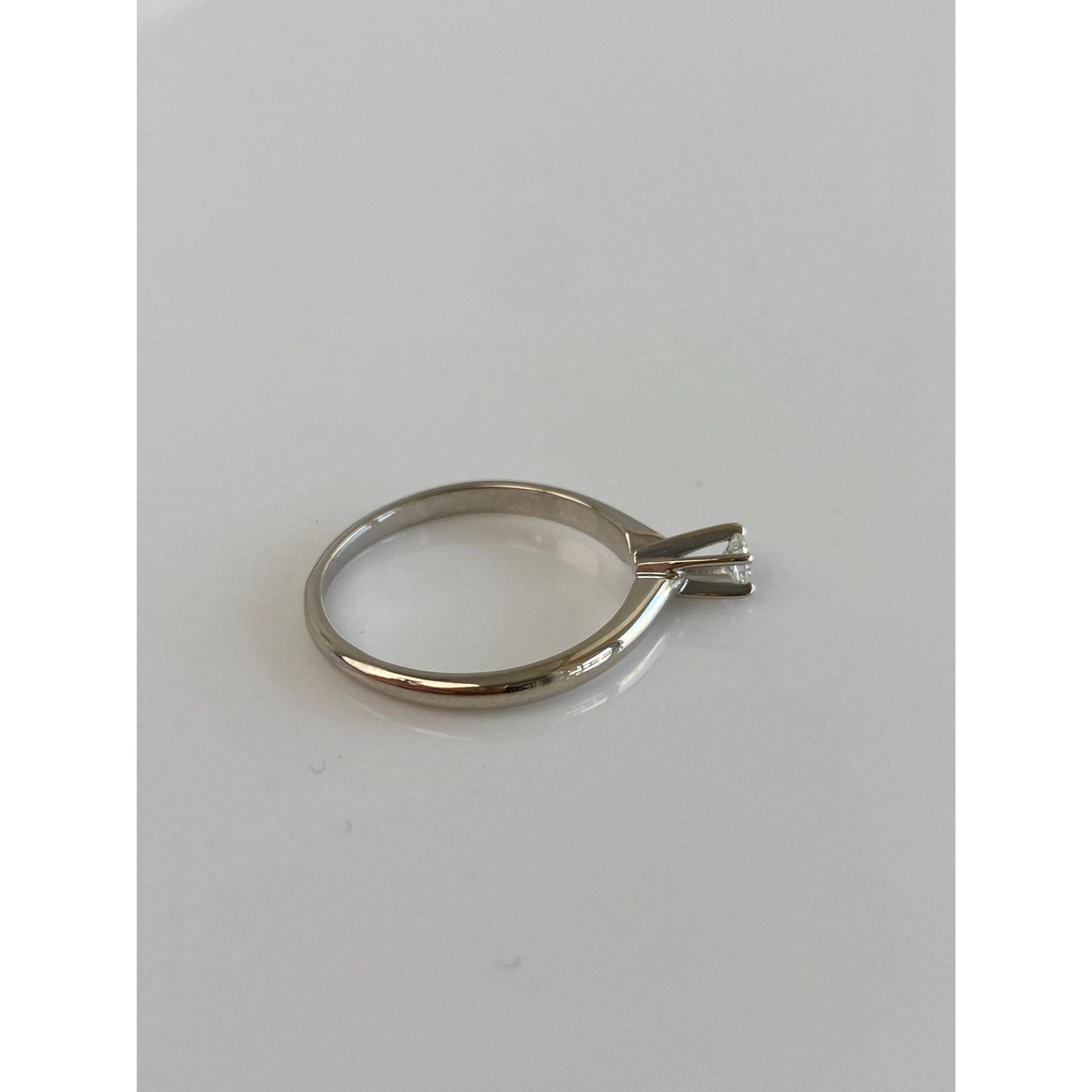 Vintage Solid 14k White Gold Diamond Ring - Size 5.75