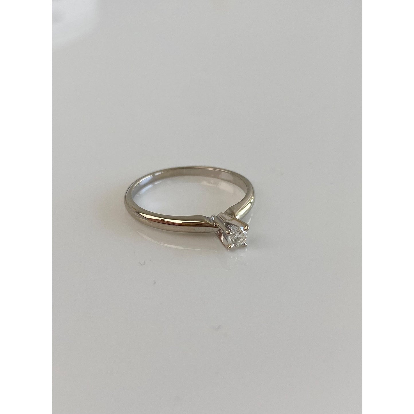 Vintage Solid 14k White Gold Diamond Ring - Size 5.75