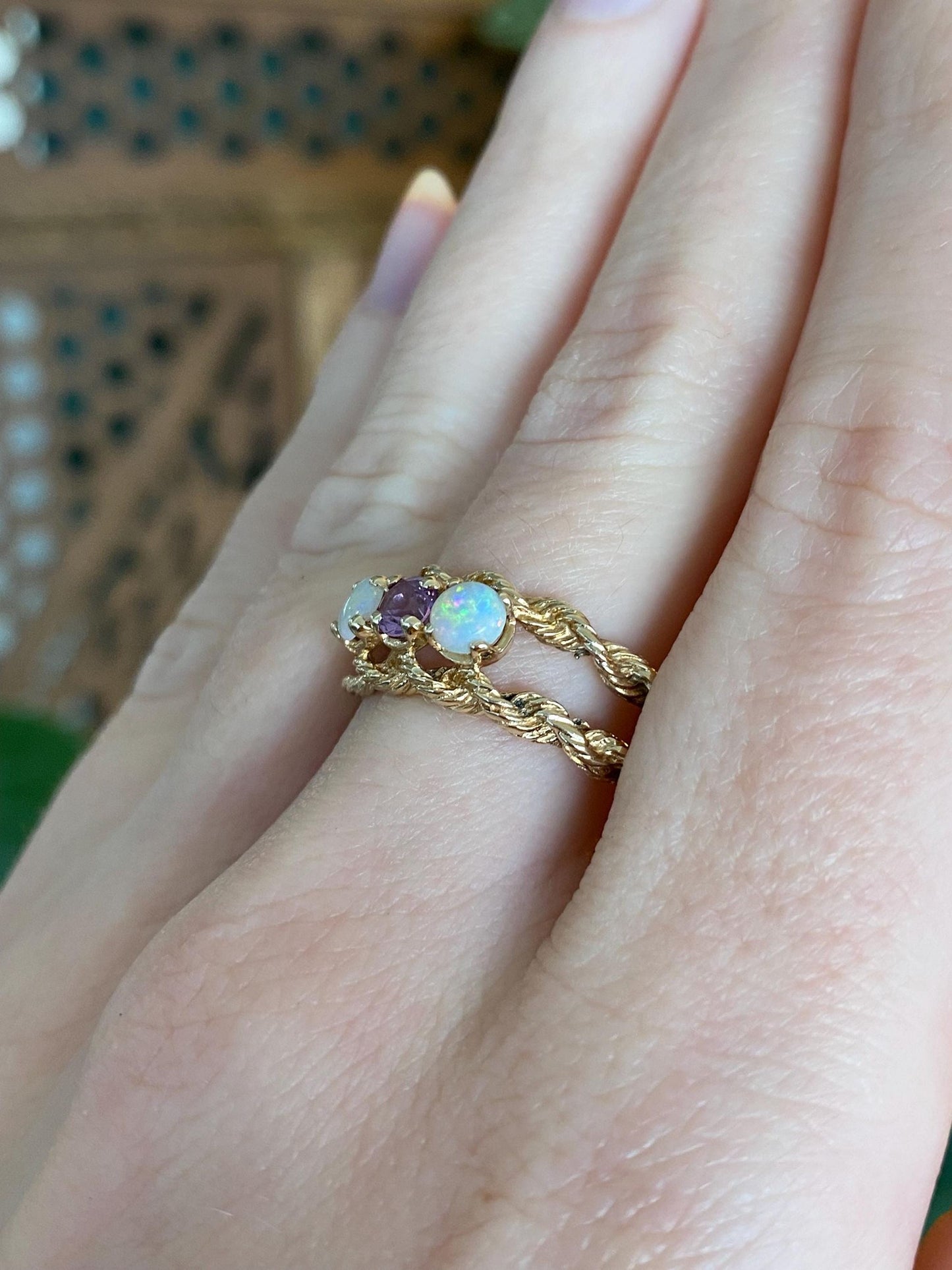 Vintage Solid 14k Yellow Gold Opal Light Purple Sapphire Ring Band - Size 8
