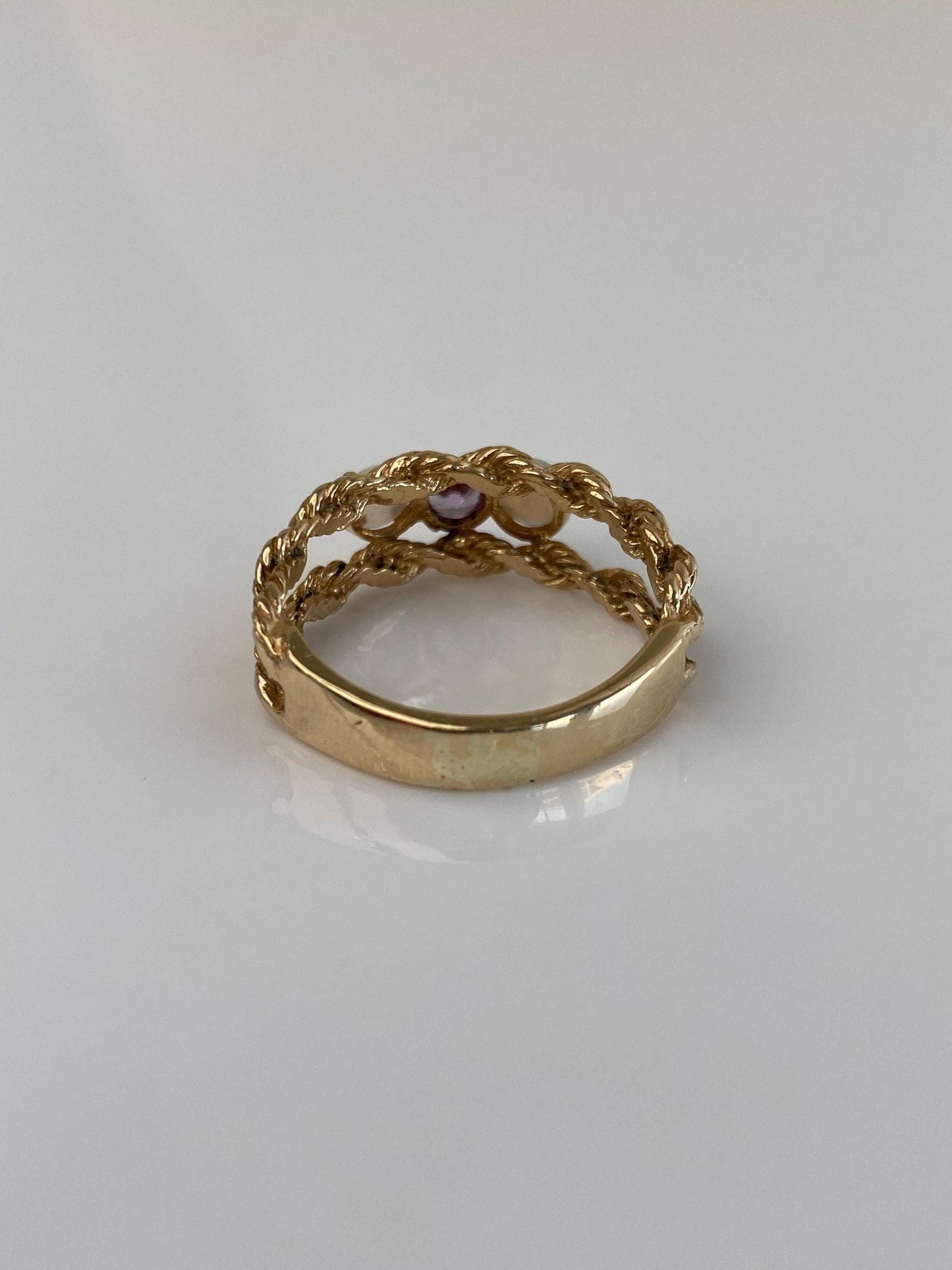 Vintage Solid 14k Yellow Gold Opal Light Purple Sapphire Ring Band - Size 8