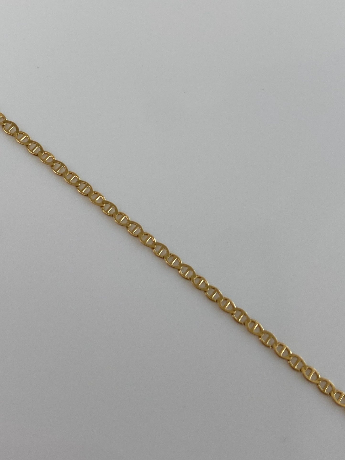 Vintage Solid 18k Yellow Gold Dainty Mariner Chain Bracelet - 7.25 inches