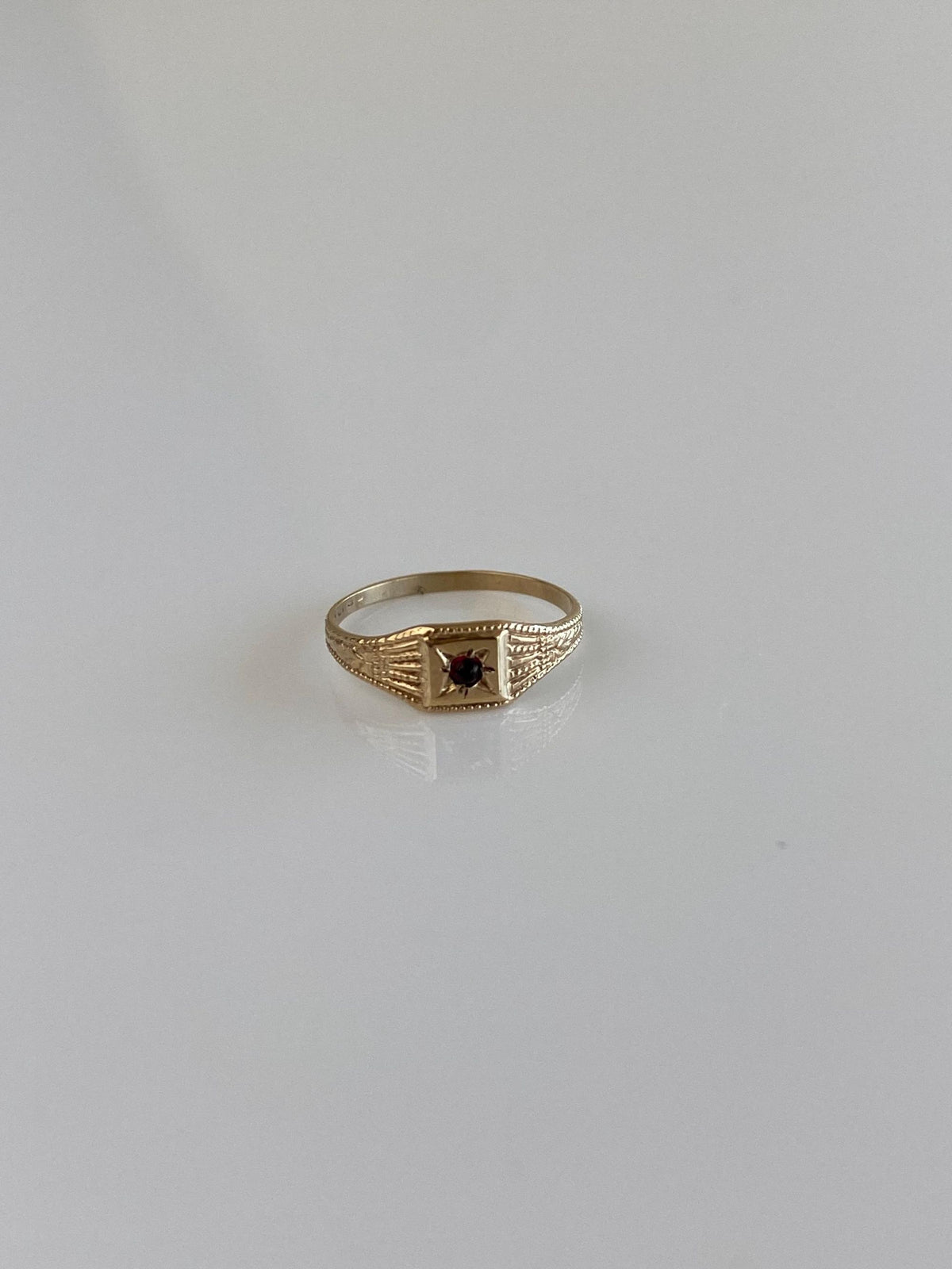 Vintage Solid 10k Yellow Gold Red Cubic Zirconia Designed Baby Ring