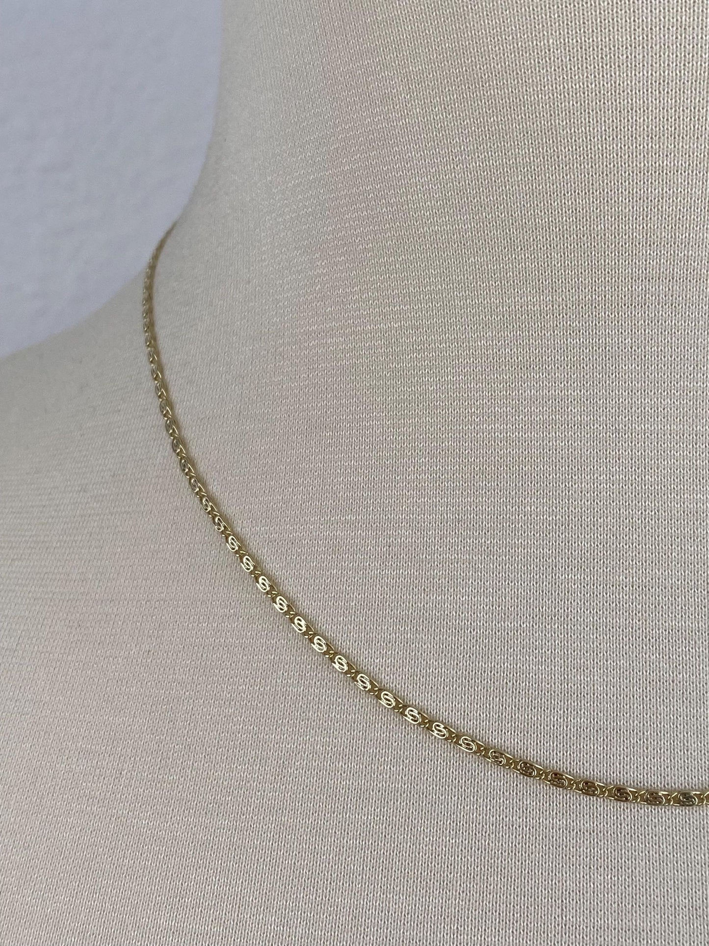 Vintage Solid 14k Yellow Gold Spiral Link Chain Necklace - 18 inches
