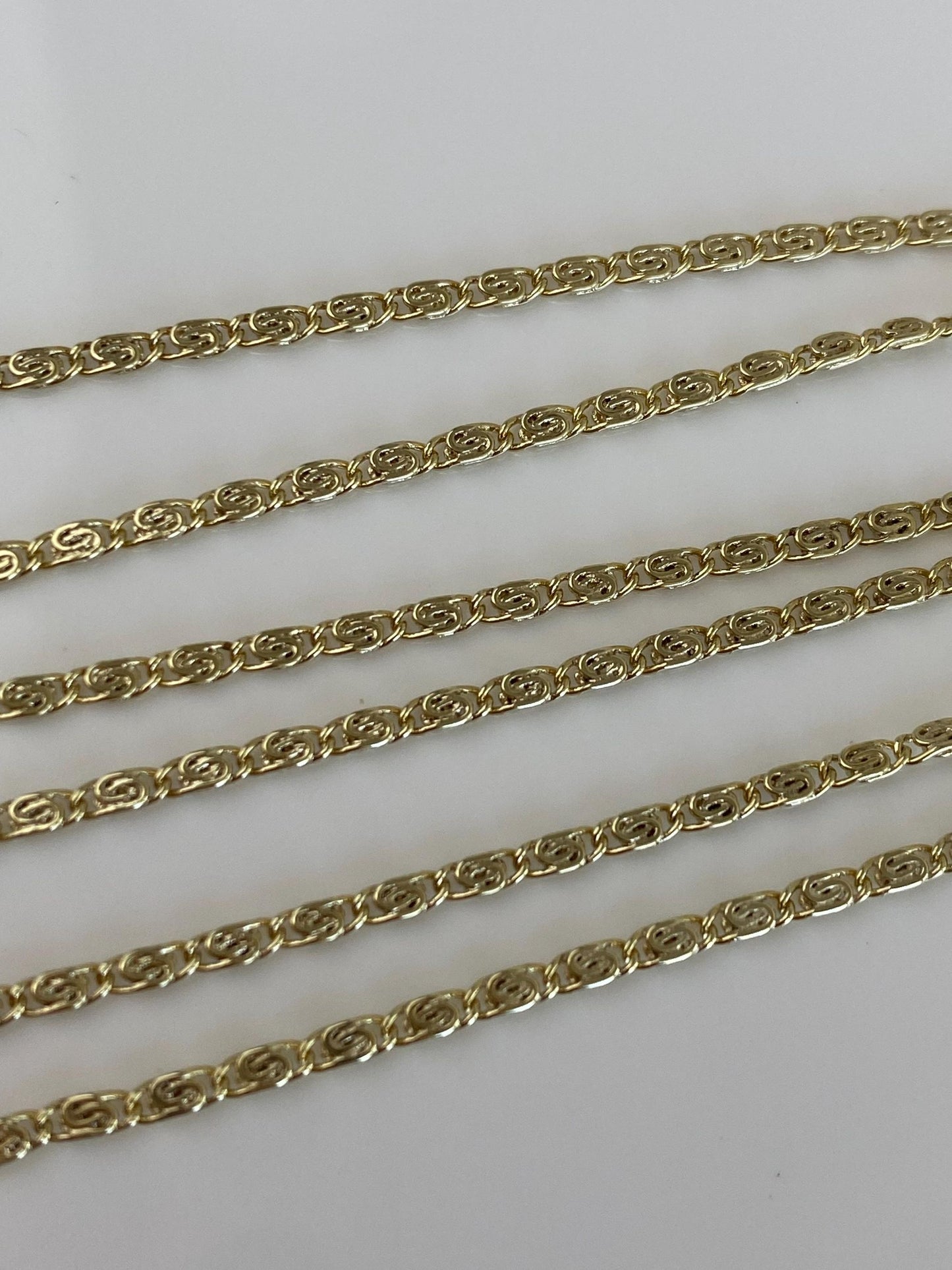 Vintage Solid 14k Yellow Gold Spiral Link Chain Necklace - 18 inches