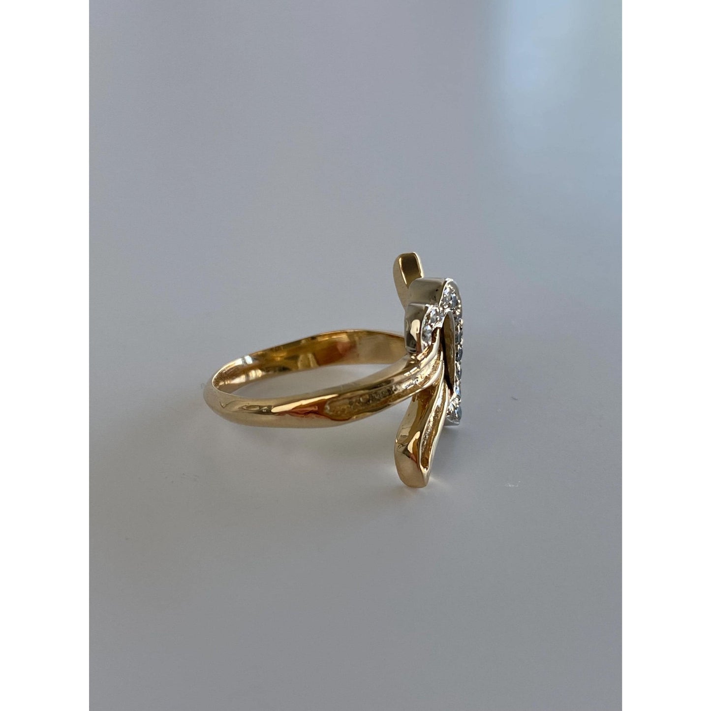 Vintage Solid 14k White & Yellow Gold Diamond Heart Ring - Size 6