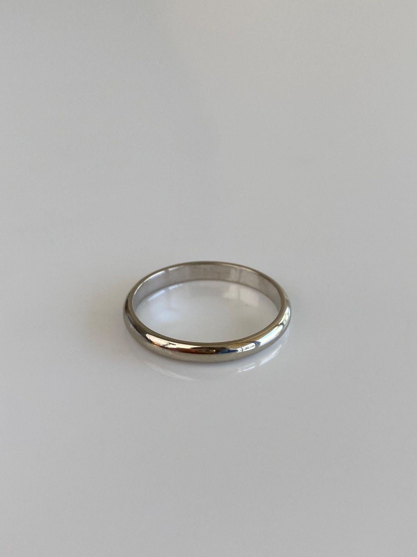 Vintage Solid 14k White Gold Ring Band - Size 7.5