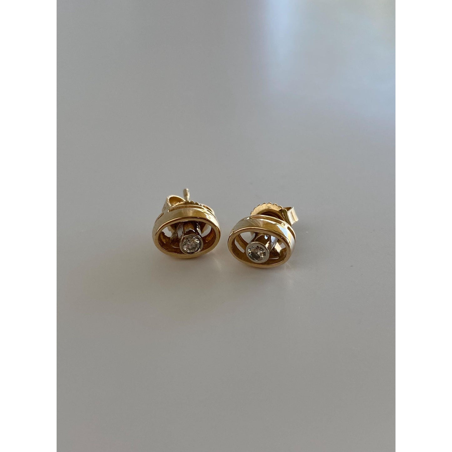 Vintage Solid 14k Yellow Gold Diamond Oval Stud Earrings