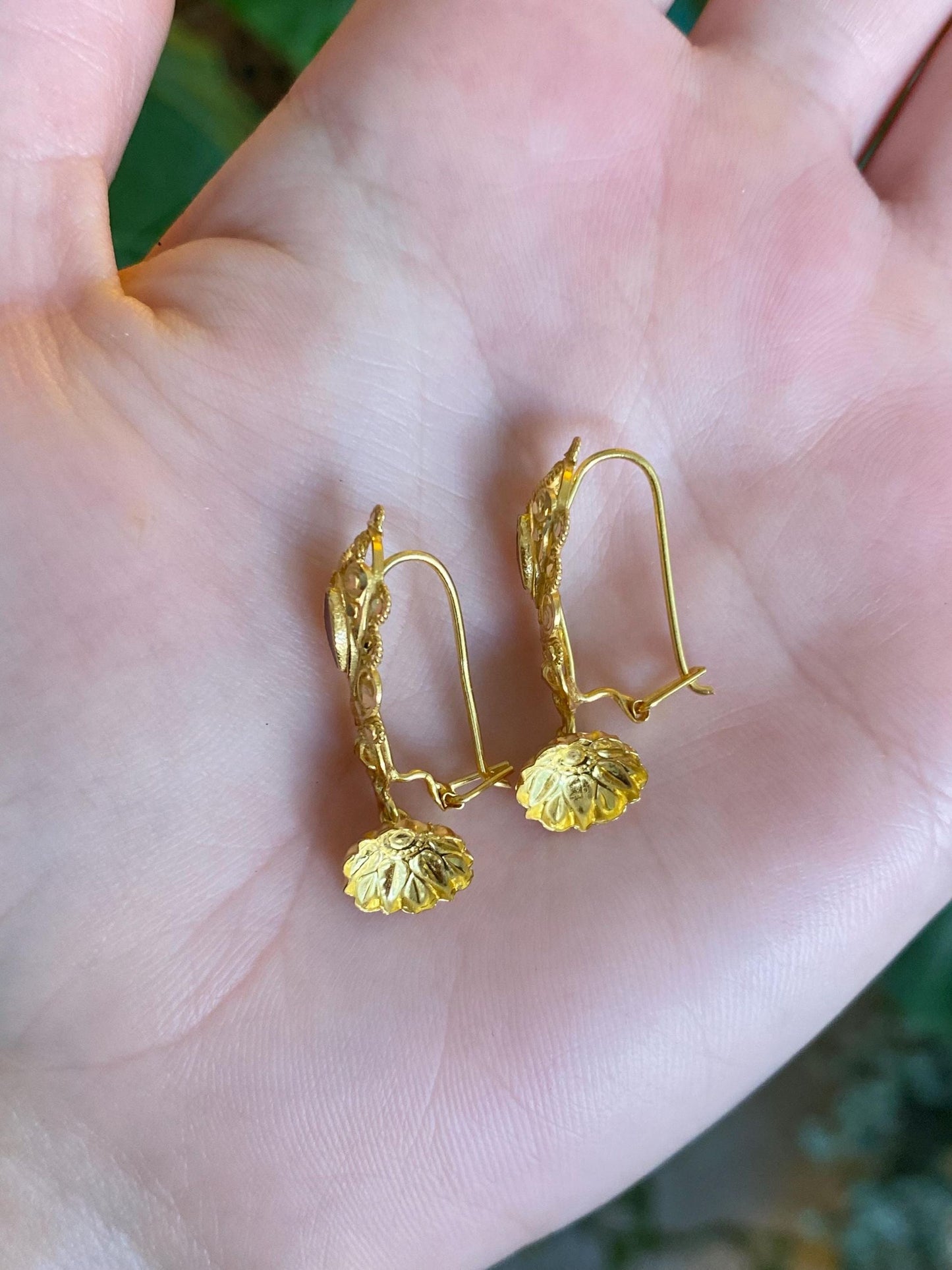 Vintage Solid 20k Yellow Gold Red Enamel Dangle Earrings