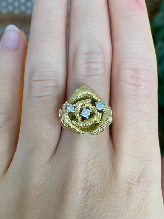 Vintage Solid 18k Yellow Gold Diamond Rose Ring - Size 8.5