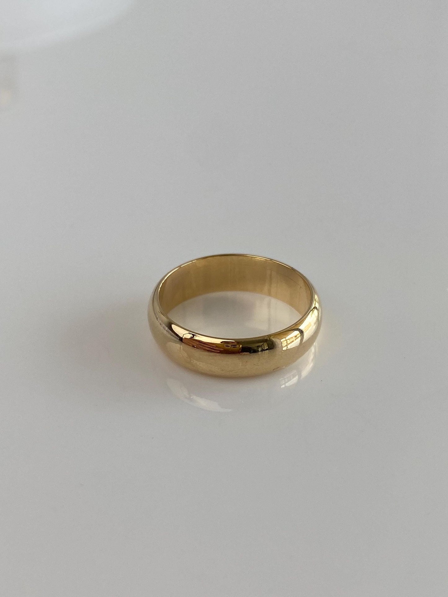 Vintage Solid 14k Yellow Gold Ring Band - Size 6.5
