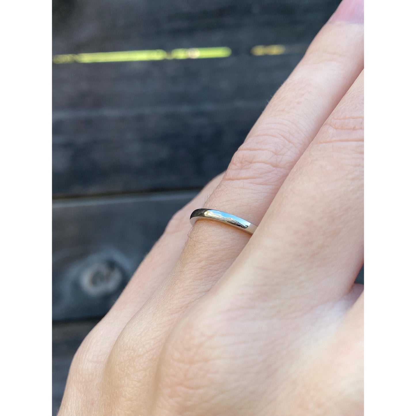 Vintage Solid 18k White Gold Slim Ring Band - Size 5.25