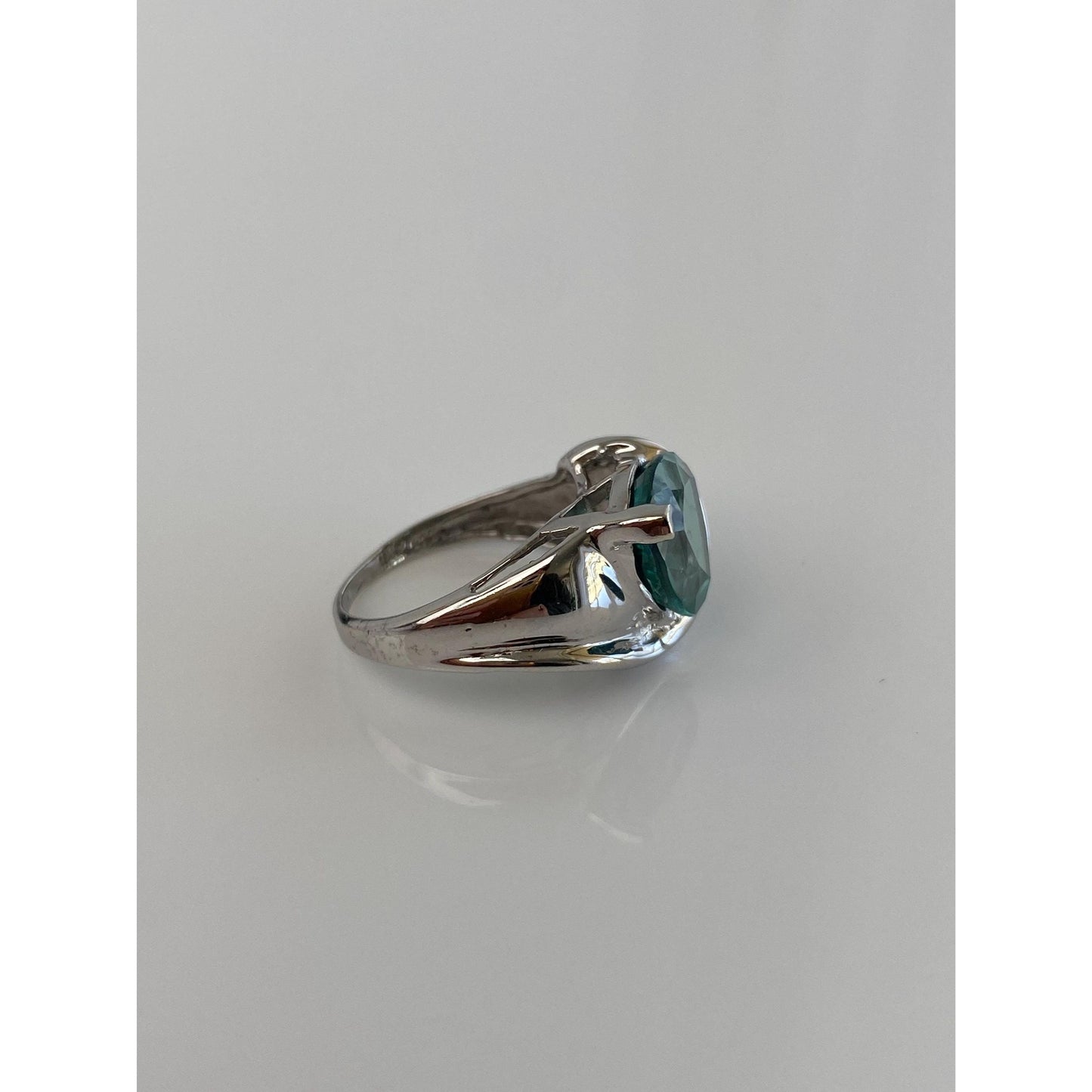 Vintage Solid 10k White Gold Green Topaz Ring - Size 4.5