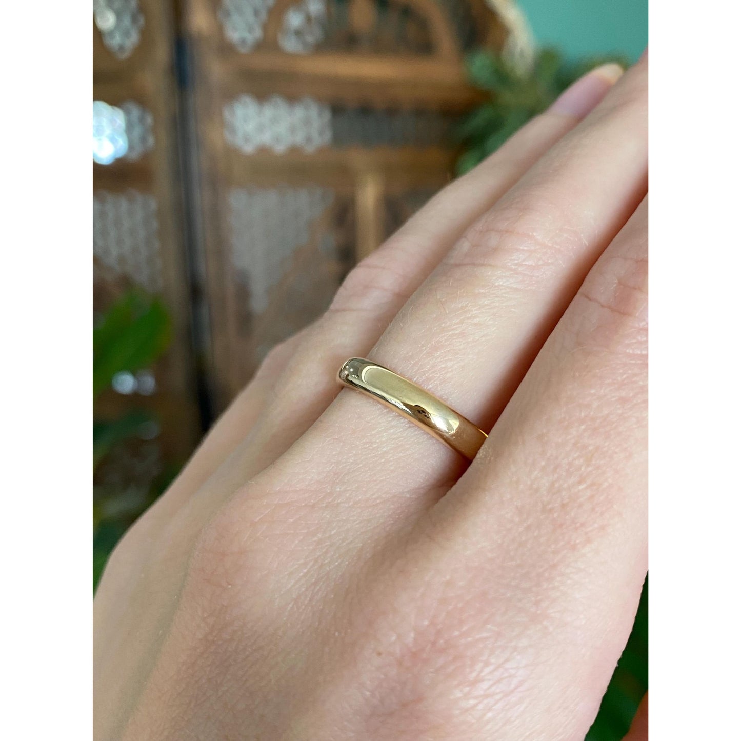 Vintage Solid 18k Yellow Gold Ring Band - Size 8