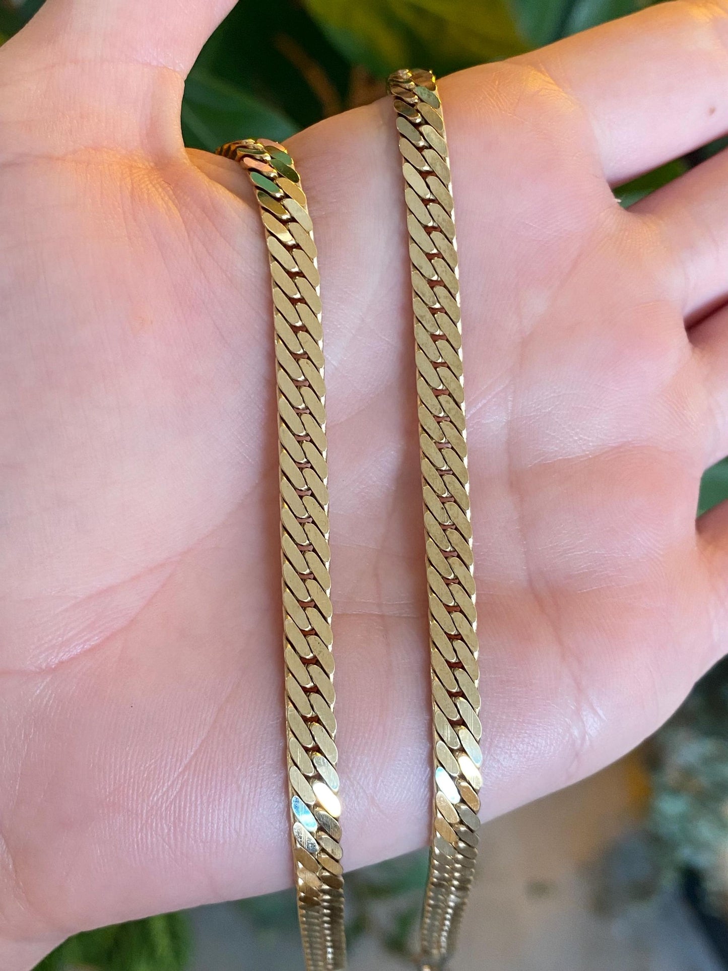 Vintage Solid 14k Yellow Gold Chunky Flat Curb Chain Necklace - 16.25 inches