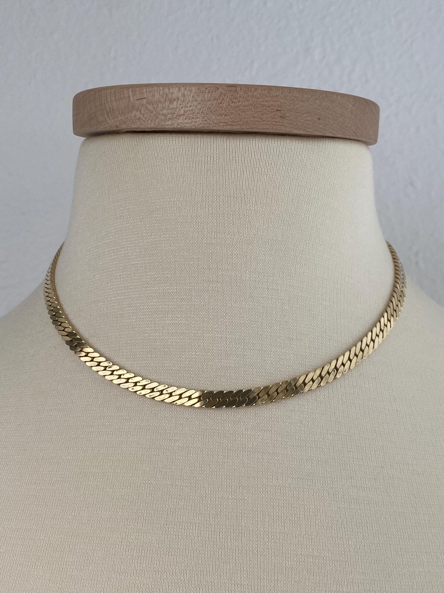 Vintage Solid 14k Yellow Gold Chunky Flat Curb Chain Necklace - 16.25 inches