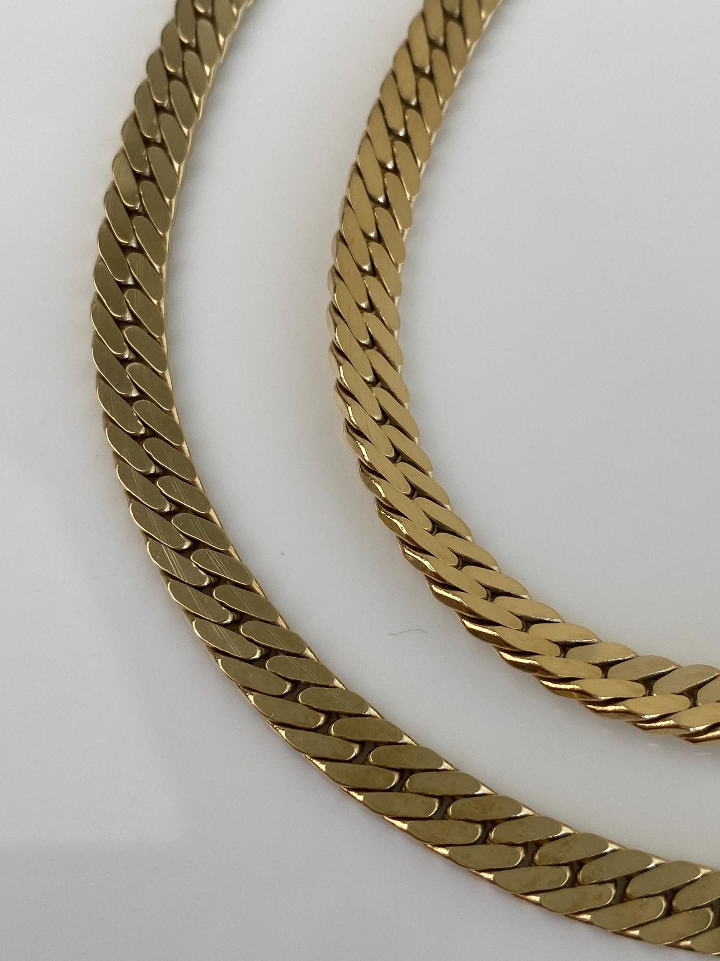 Vintage Solid 14k Yellow Gold Chunky Flat Curb Chain Necklace - 16.25 inches