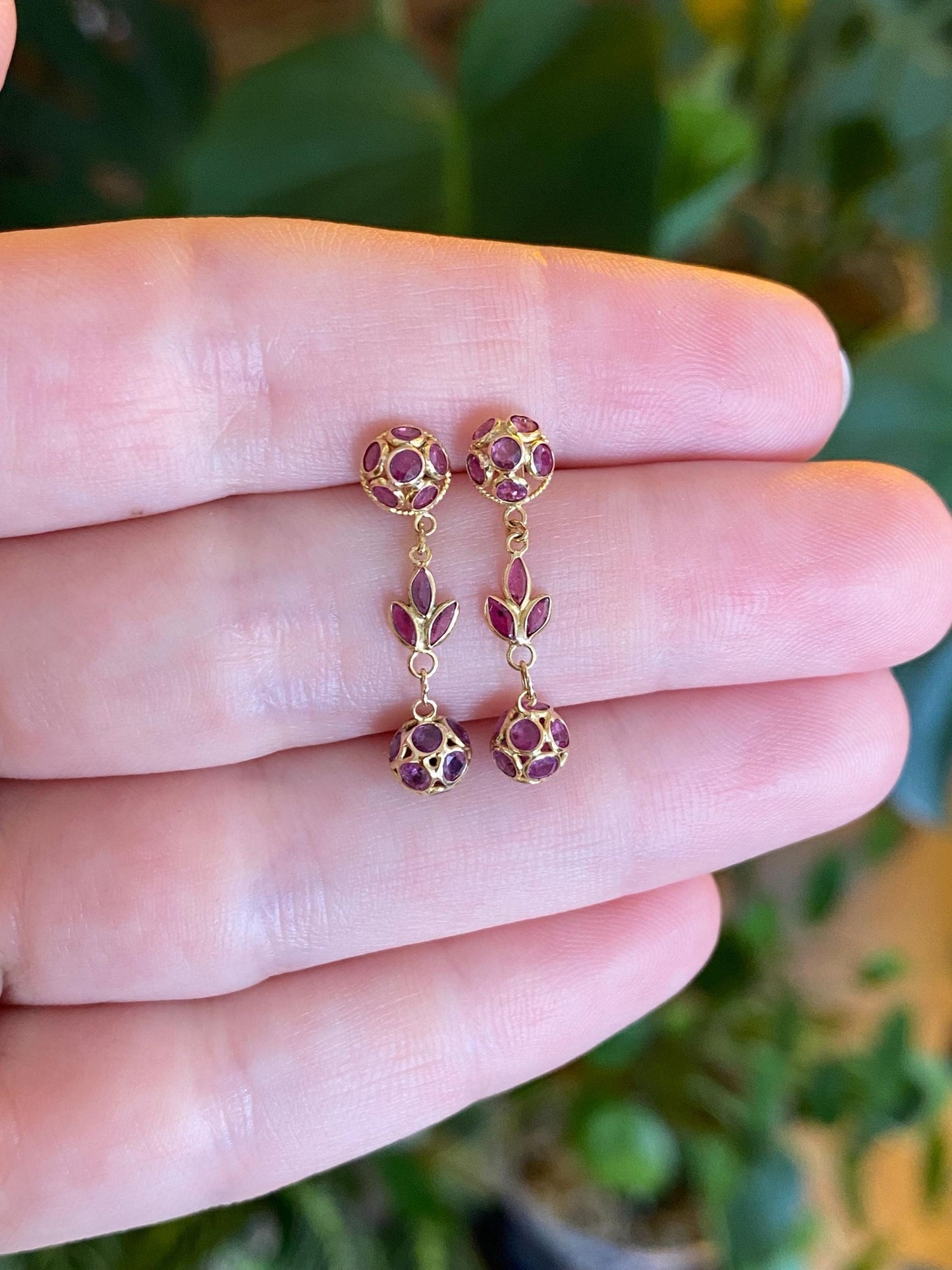 Vintage Solid 18k Yellow Gold Pink Sapphire Dangle Stud Earrings