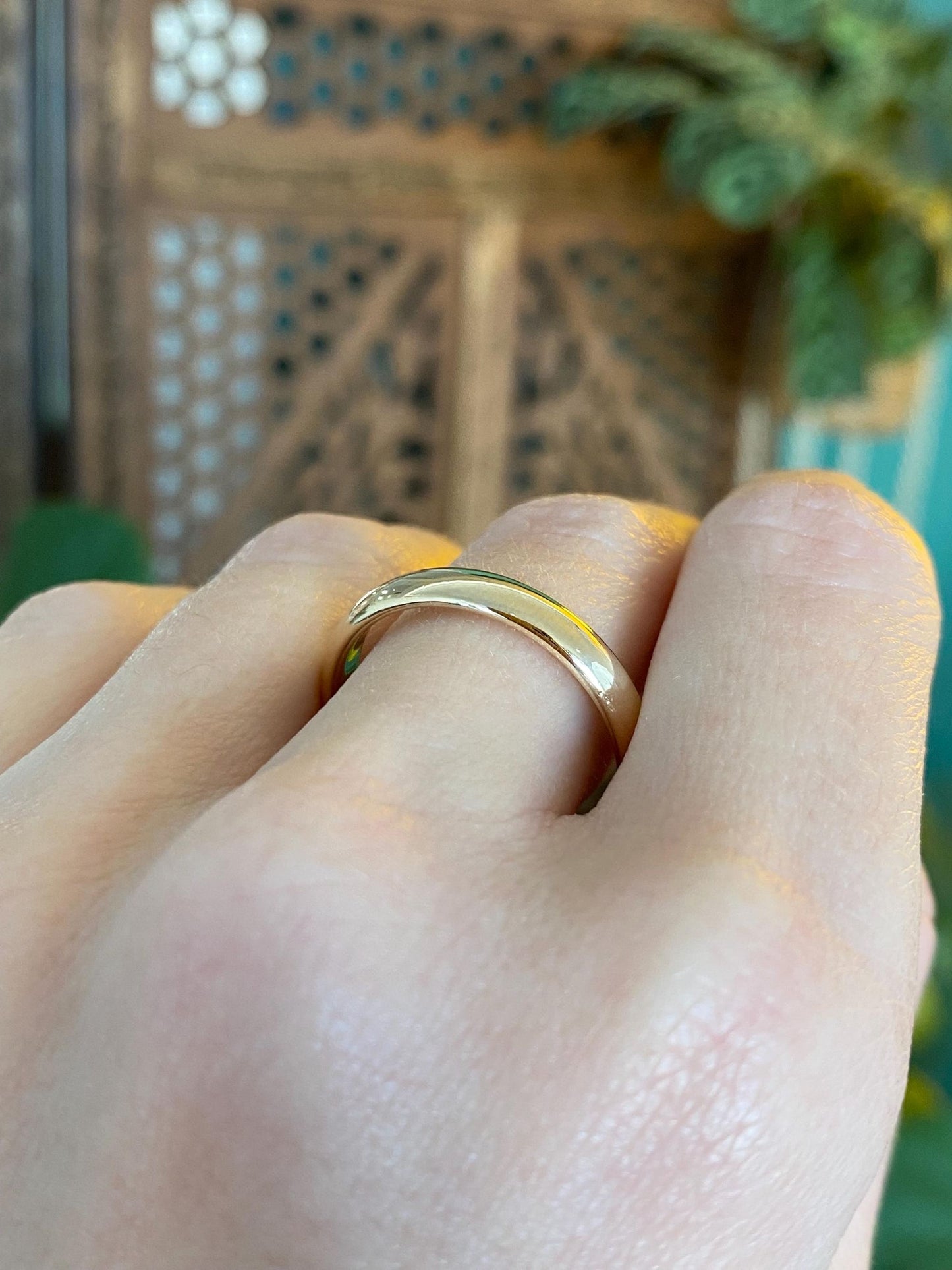 Vintage Solid 14k Yellow Gold Ring Band - Size 11
