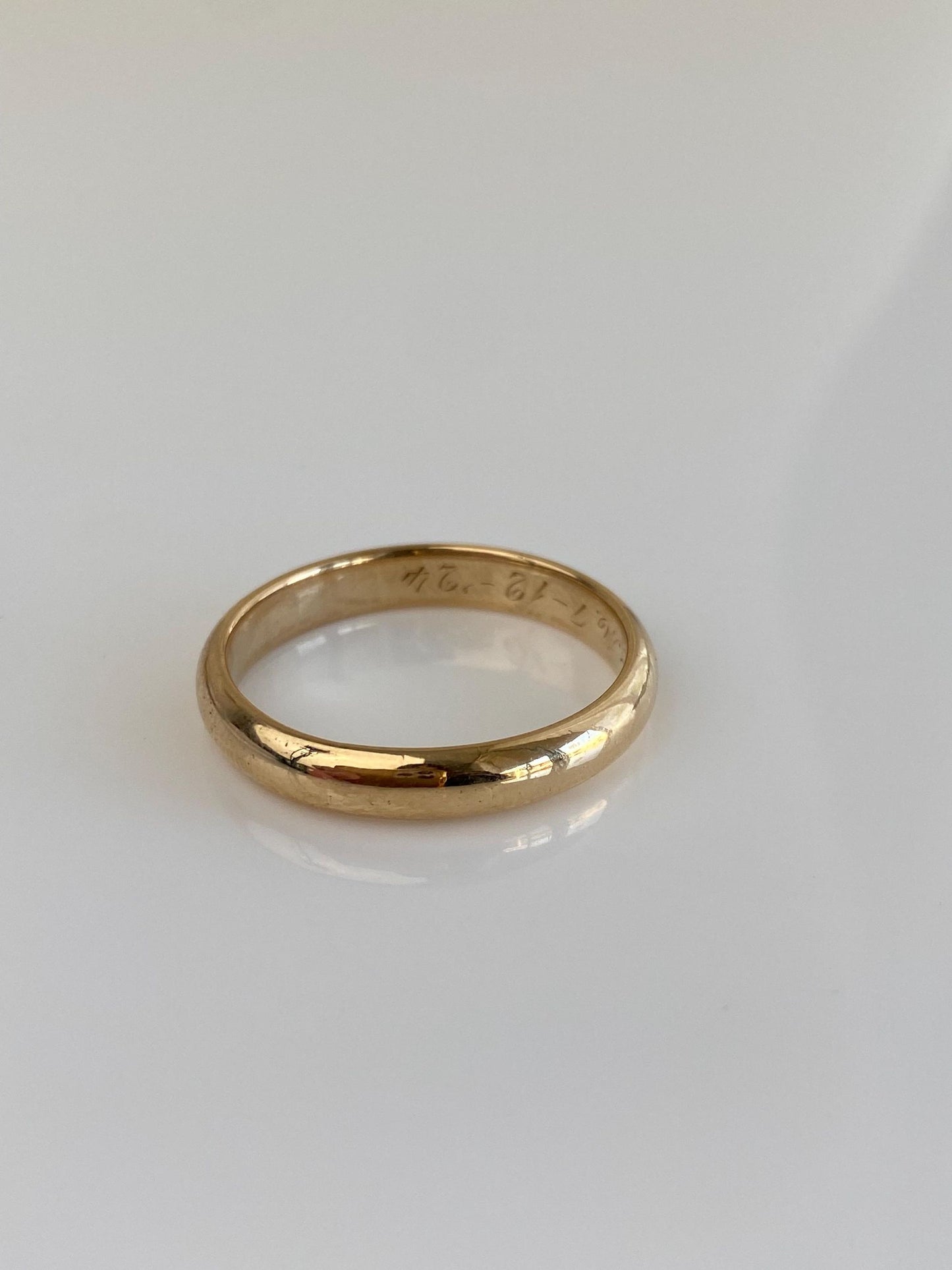 Vintage Solid 14k Yellow Gold Ring Band - Size 11