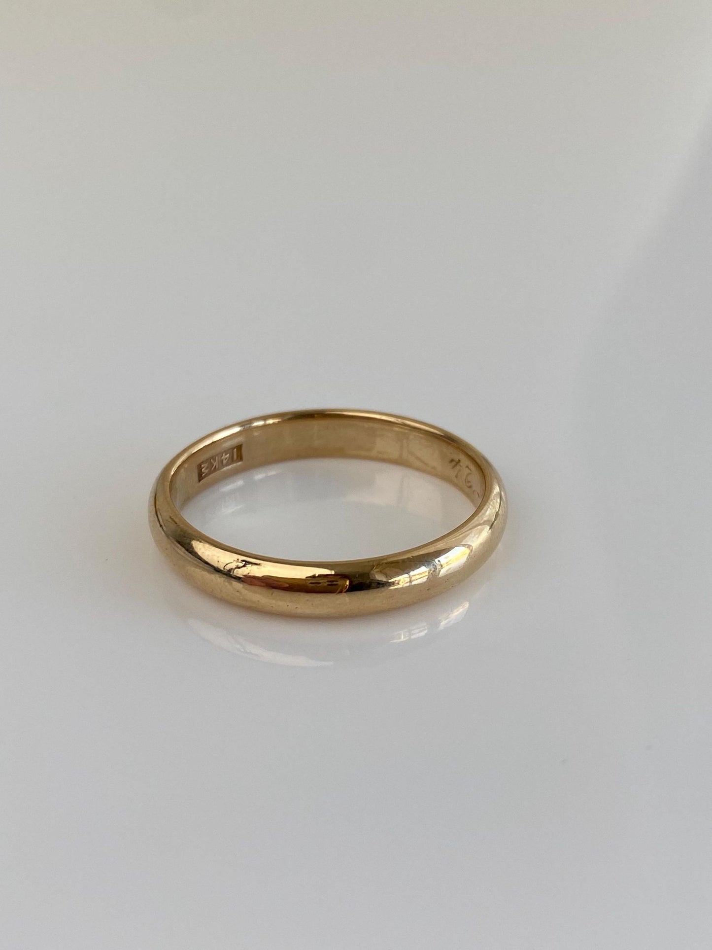 Vintage Solid 14k Yellow Gold Ring Band - Size 11