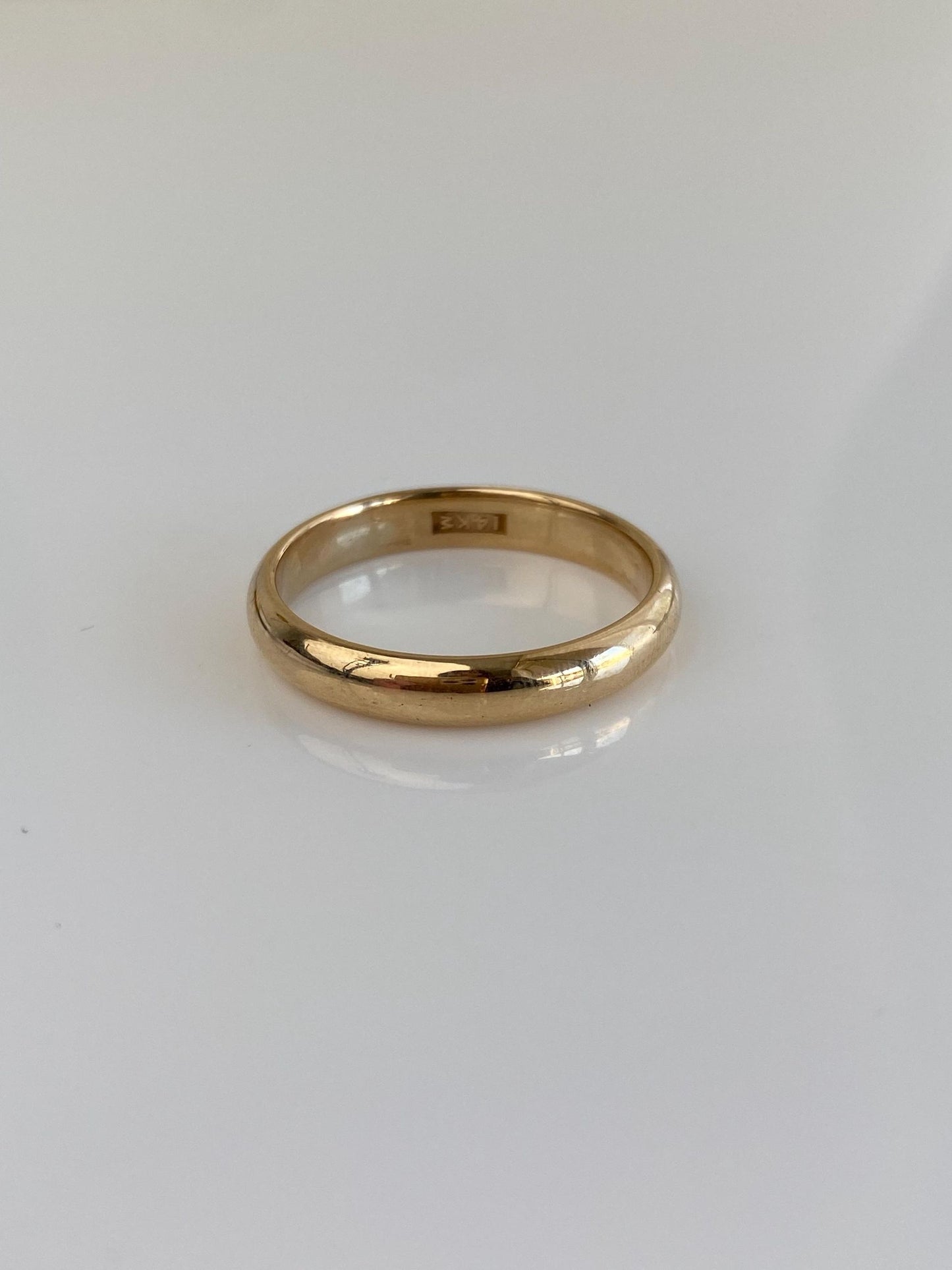 Vintage Solid 14k Yellow Gold Ring Band - Size 11
