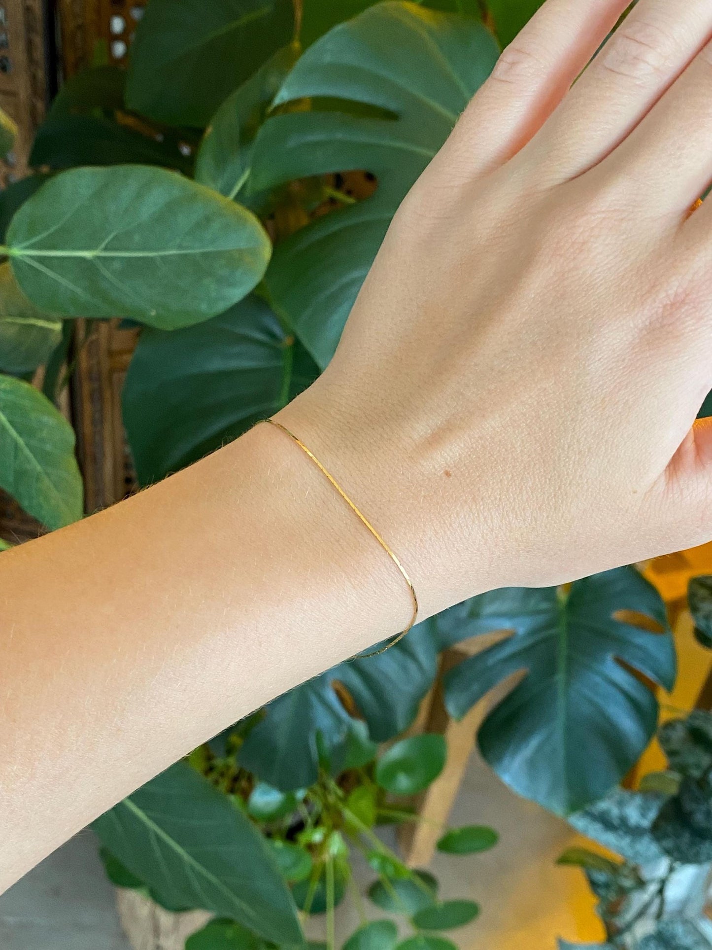Vintage Solid 14k Yellow Gold Dainty Triangle Link Chain Bracelet - 7 inches