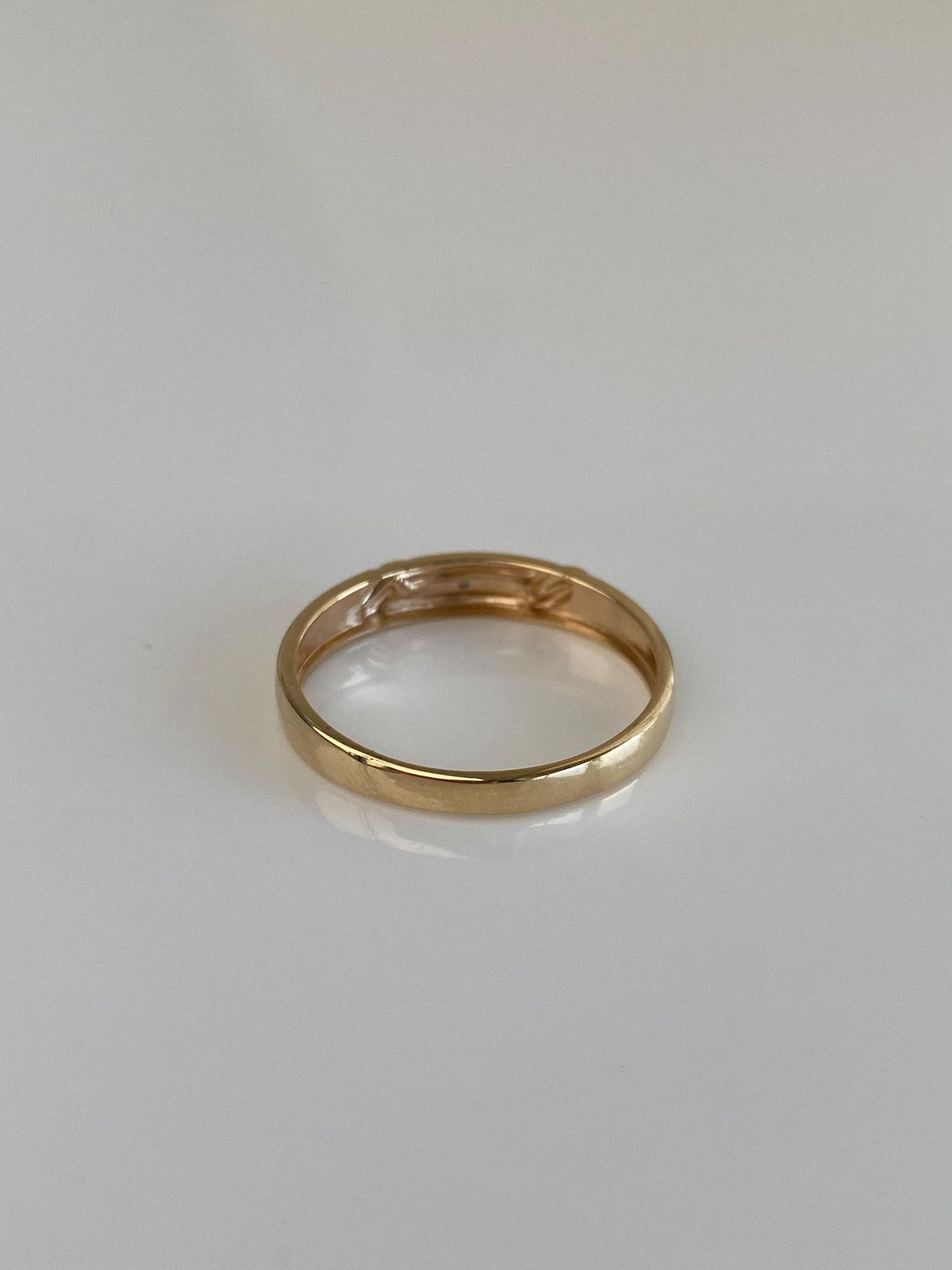 Vintage Solid 10k Yellow Gold Diamond Ring Band - Size 7.75