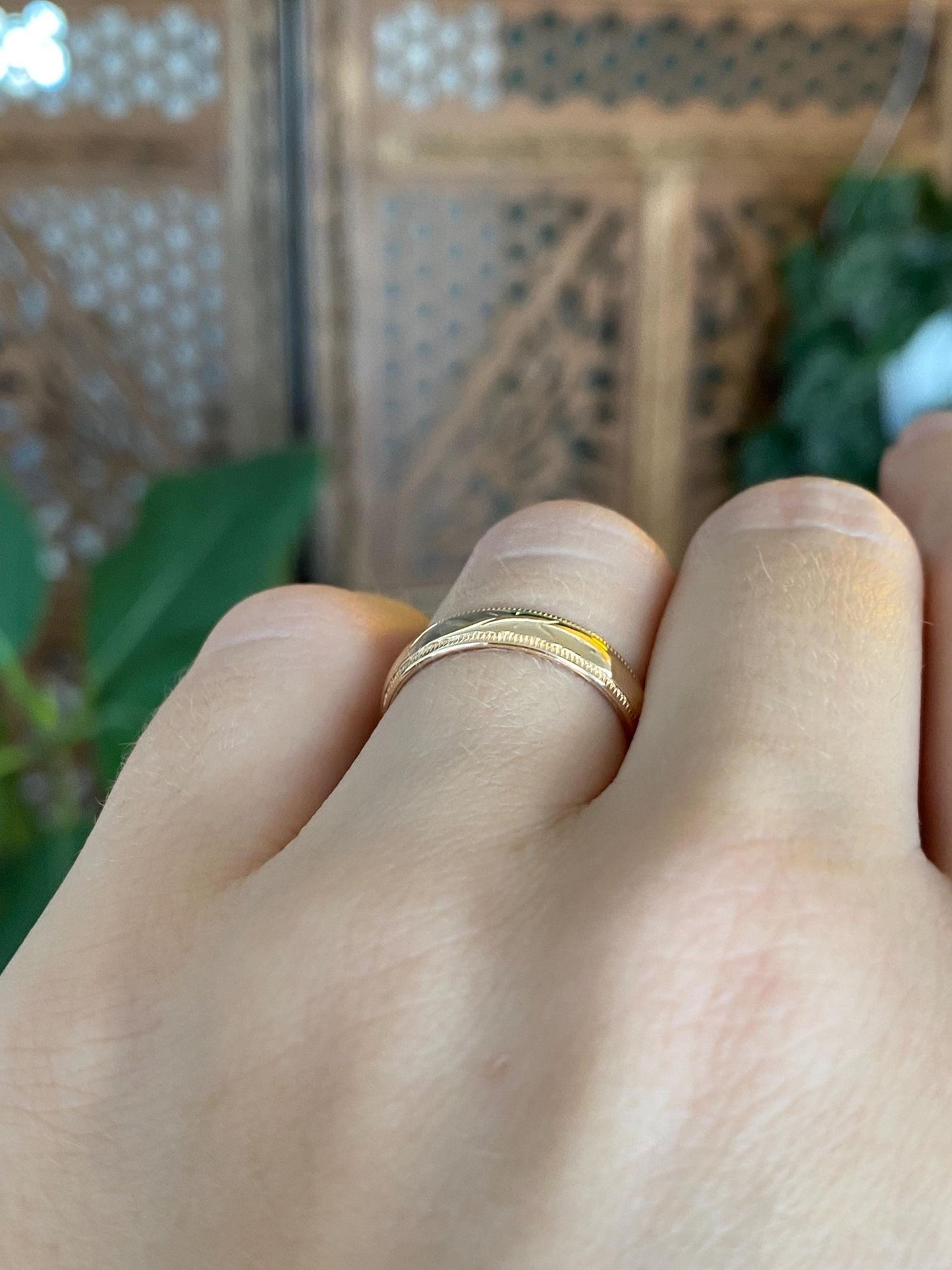 Vintage Solid 14k Yellow Gold Milgrain Ring Band - Size 6.5