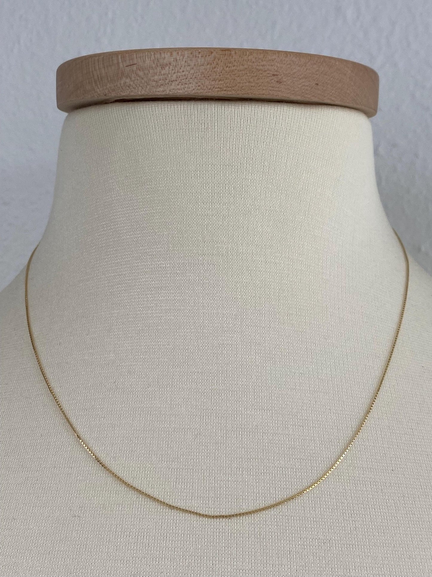 Vintage Solid 14k Yellow Gold Dainty Box Chain Necklace - 18.5 inches