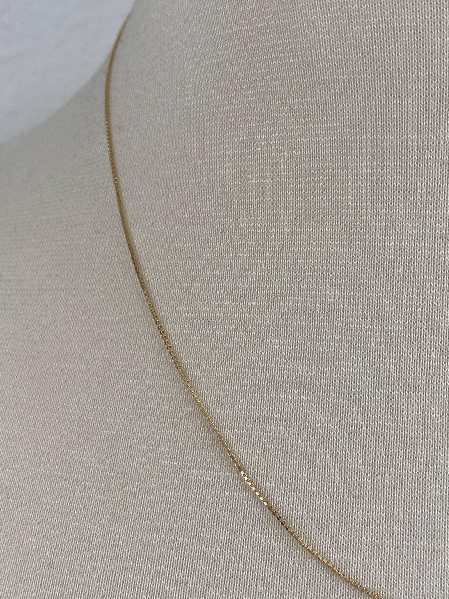 Vintage Solid 14k Yellow Gold Dainty Box Chain Necklace - 18.5 inches