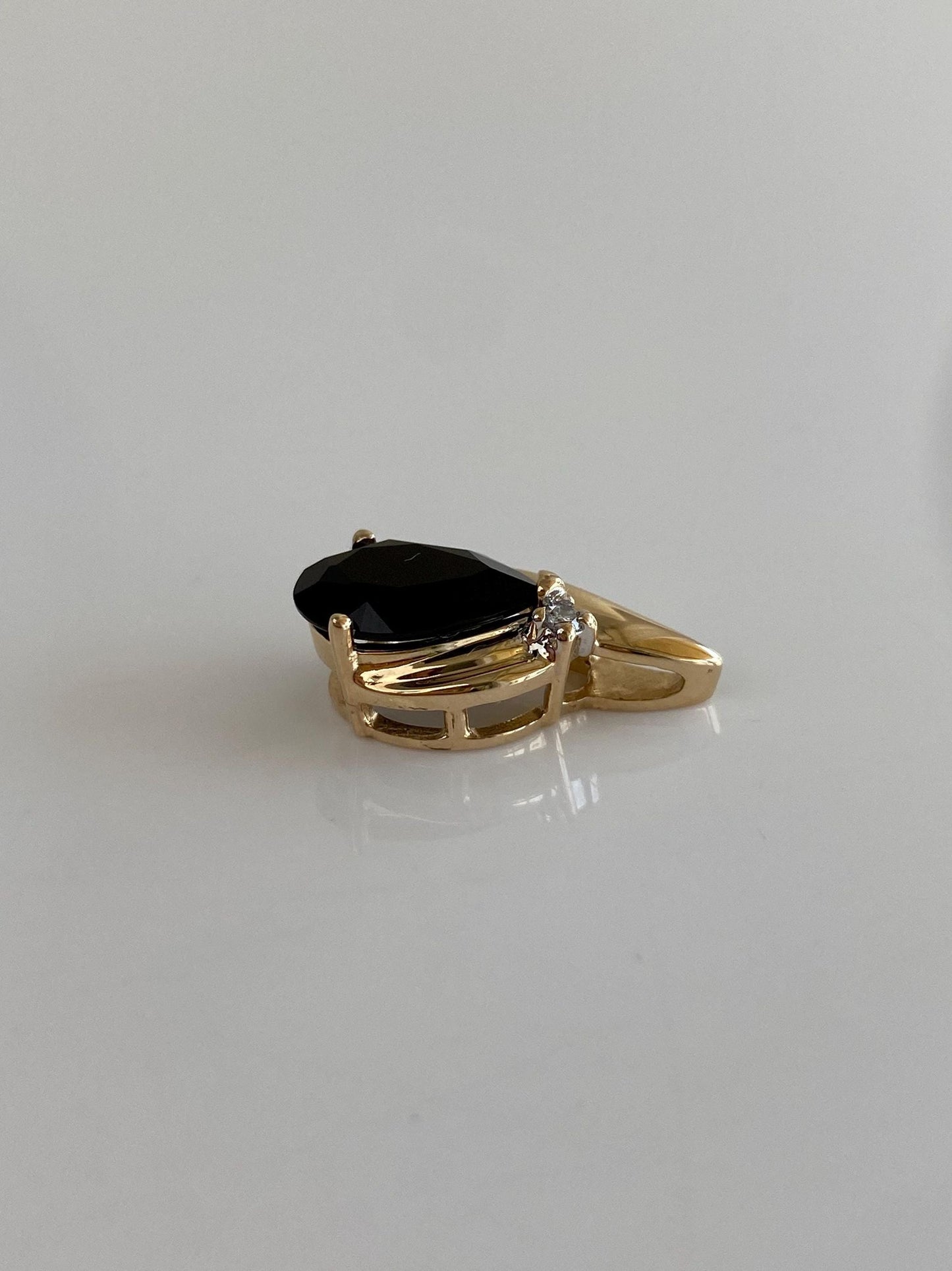 Vintage Solid 14k Yellow Gold Black Onyx Diamond Charm