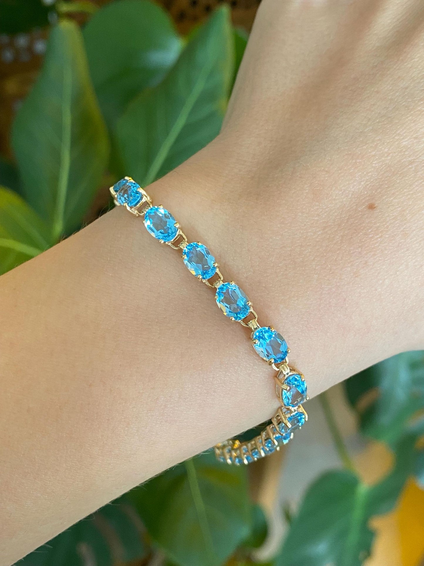 Vintage Solid 10k Yellow Gold Topaz Link Bracelet - 7.25 inches