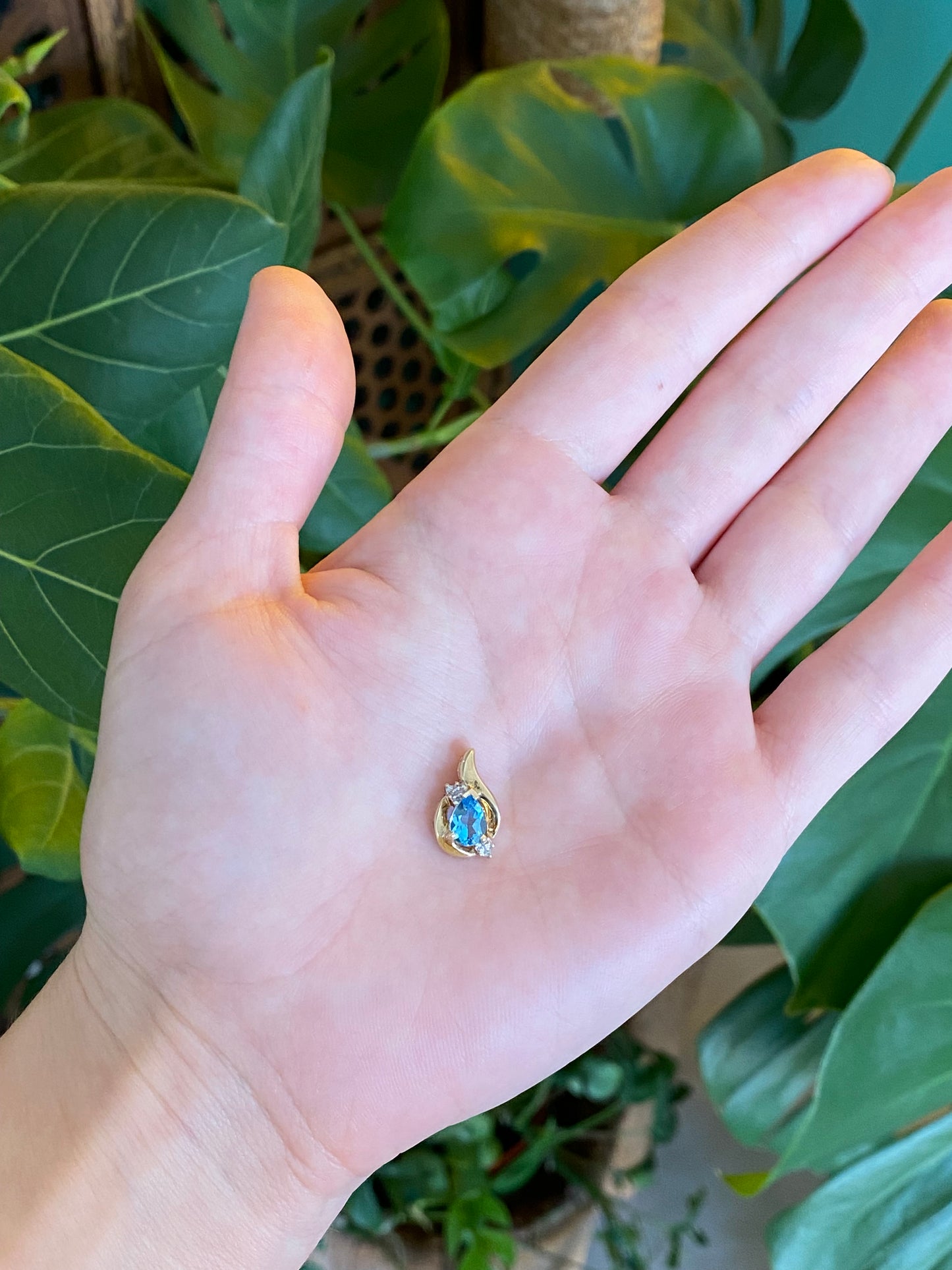 Vintage Solid 10k Diamond Topaz Charm