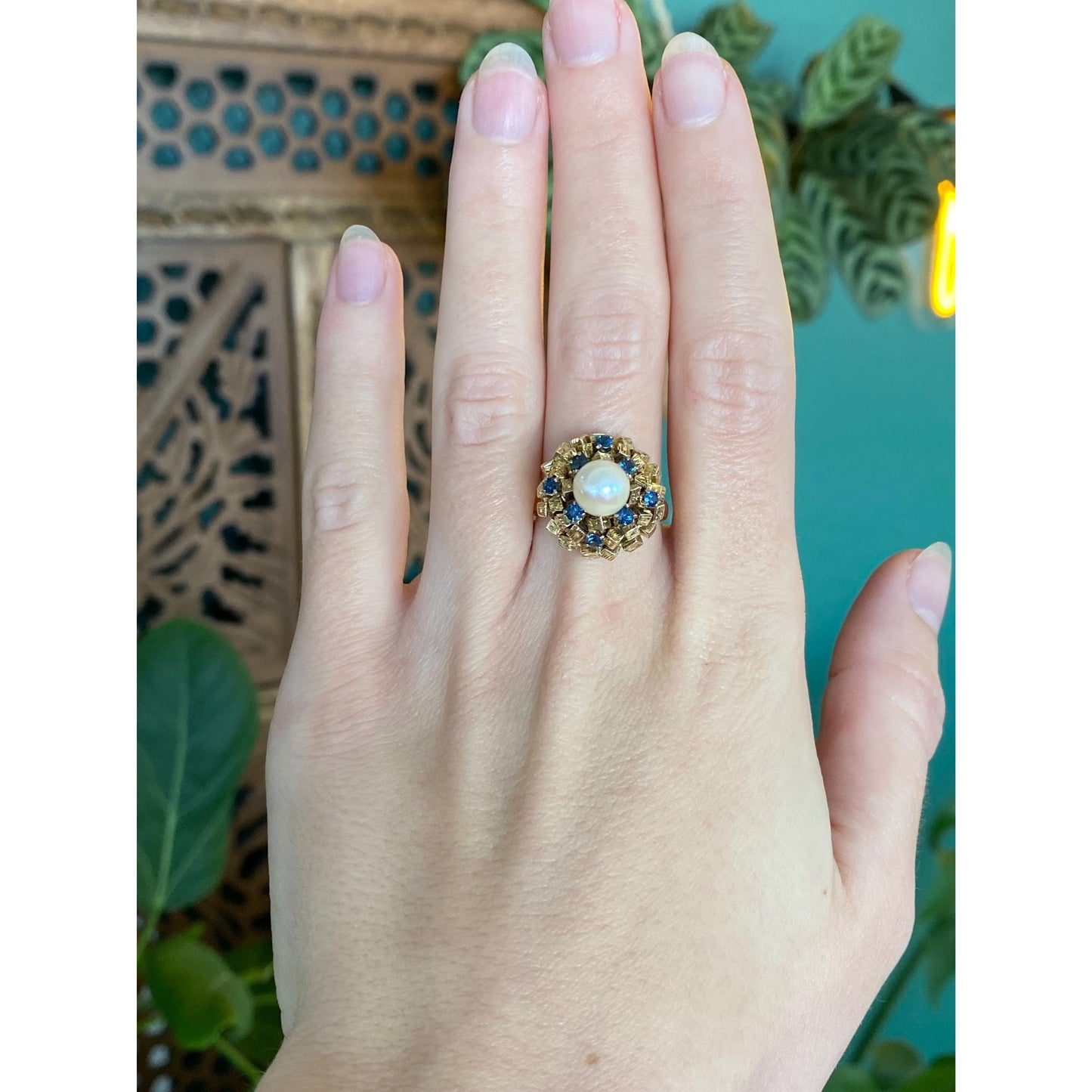 Solid 14k Yellow Gold Pearl Blue Sapphire Cocktail Ring - Size 7.5