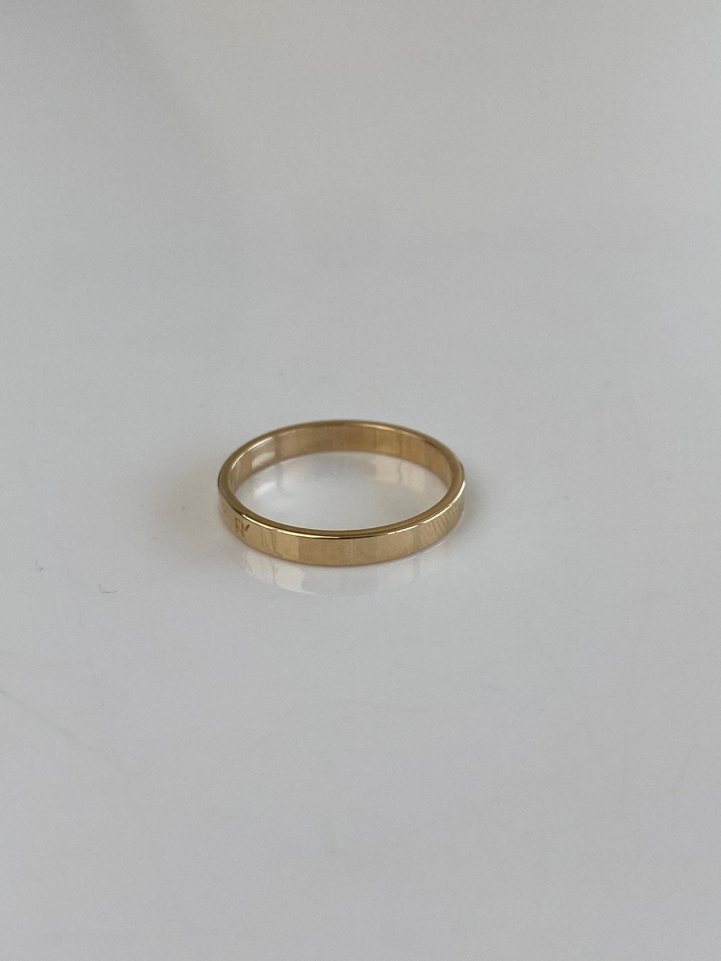 Vintage Solid 14k Yellow Gold Slim Straight Edge Ring Band - Size 3.75