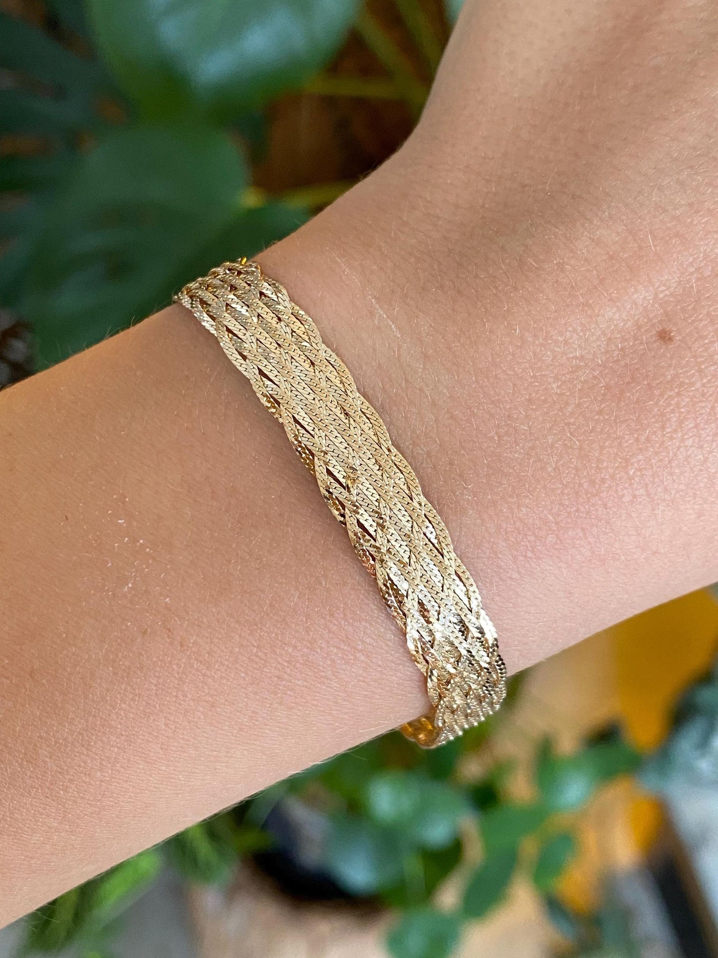 Vintage Solid 14k Yellow Gold Woven Flat Chain Bracelet - 6.75 inches