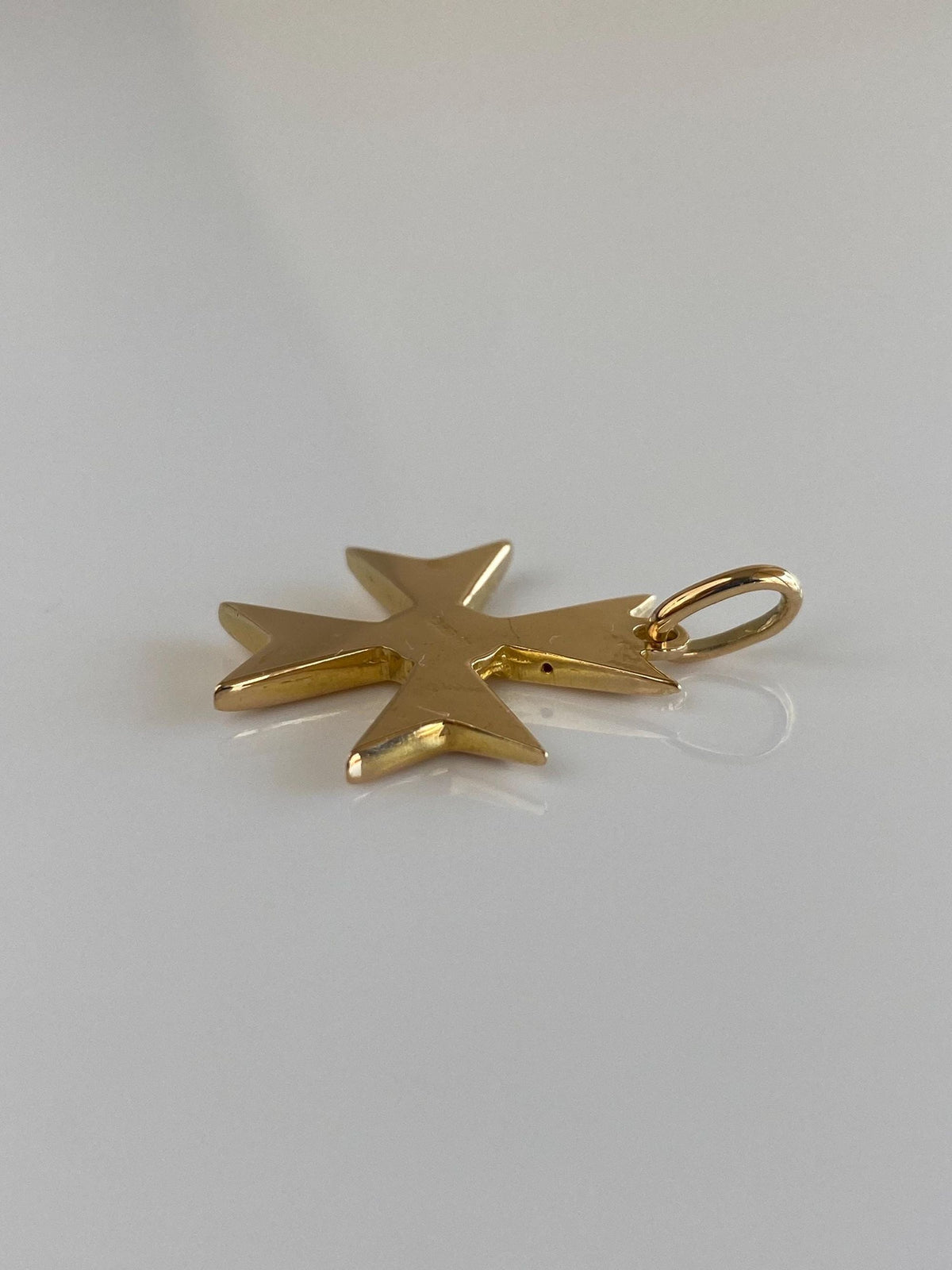 Vintage Solid 18k Yellow Gold Fancy Cross Charm